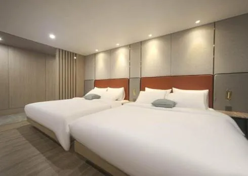 Bed in H Avenue Hwamyeong
