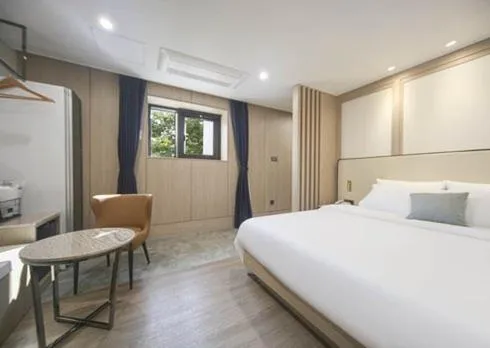 Bed in H Avenue Hwamyeong