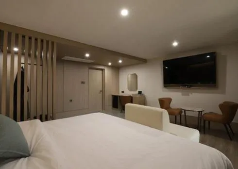 Bed in H Avenue Hwamyeong