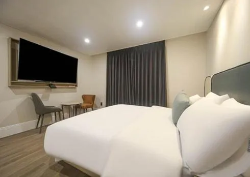 Bed in H Avenue Hwamyeong
