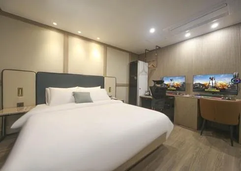 Bed in H Avenue Hwamyeong