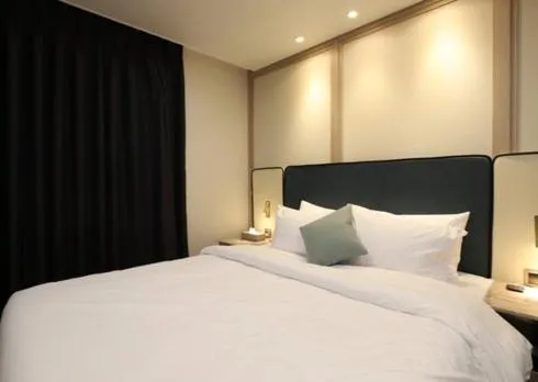 Bed in H Avenue Hwamyeong