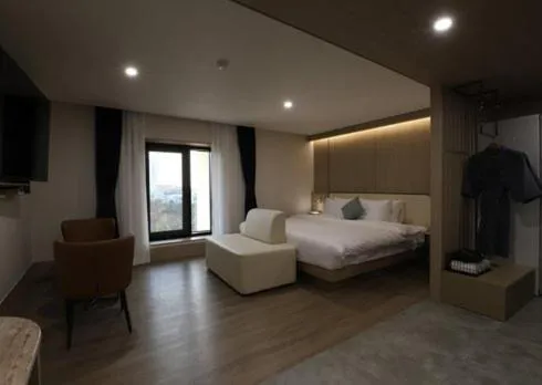 Bed in H Avenue Hwamyeong