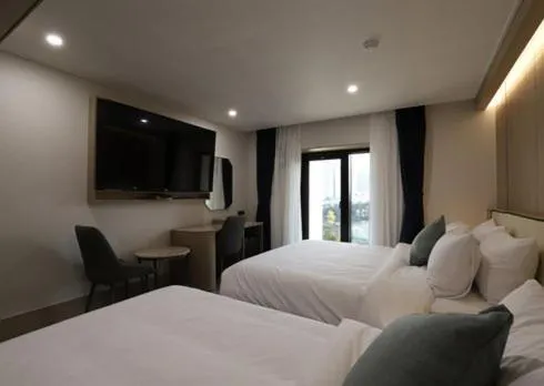 Bed in H Avenue Hwamyeong
