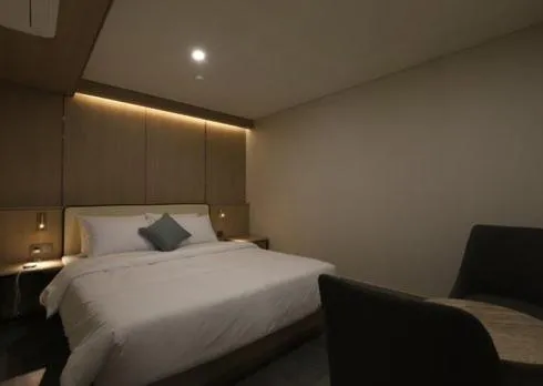 Bed in H Avenue Hwamyeong