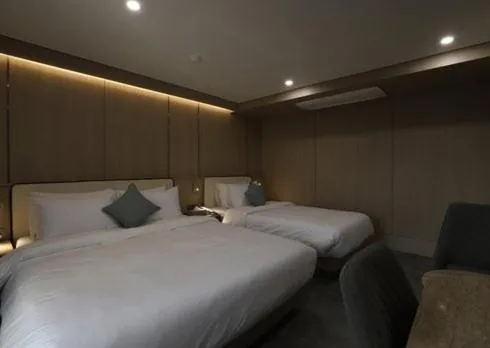 Bed in H Avenue Hwamyeong