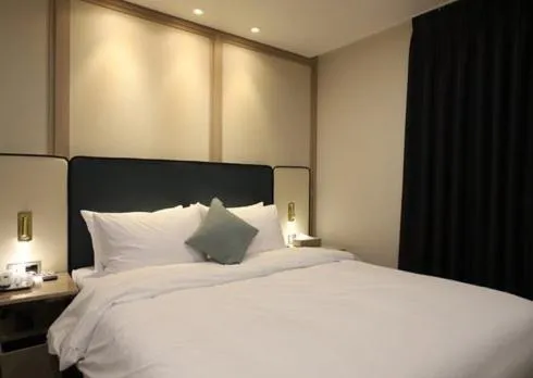 Bed in H Avenue Hwamyeong