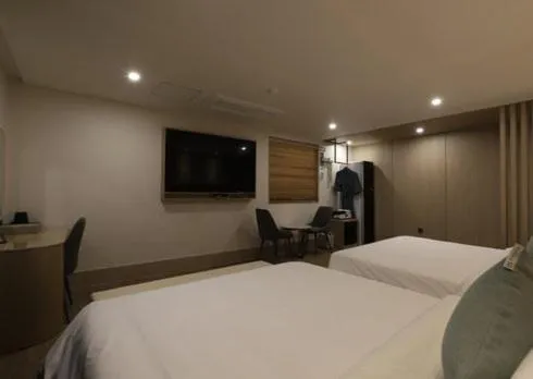 Bed in H Avenue Hwamyeong