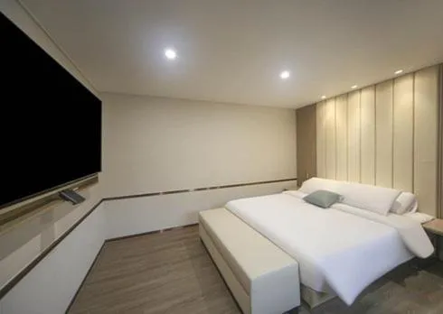 Bed in H Avenue Hwamyeong