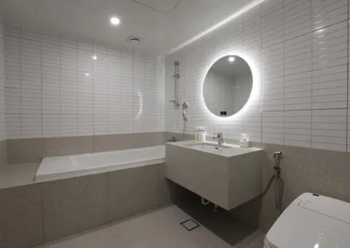 Shower in H Avenue Hwamyeong