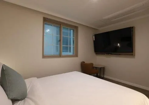 Bed in H Avenue Hwamyeong