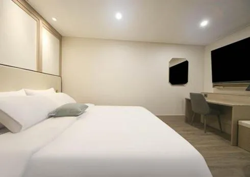 Bed in H Avenue Hwamyeong
