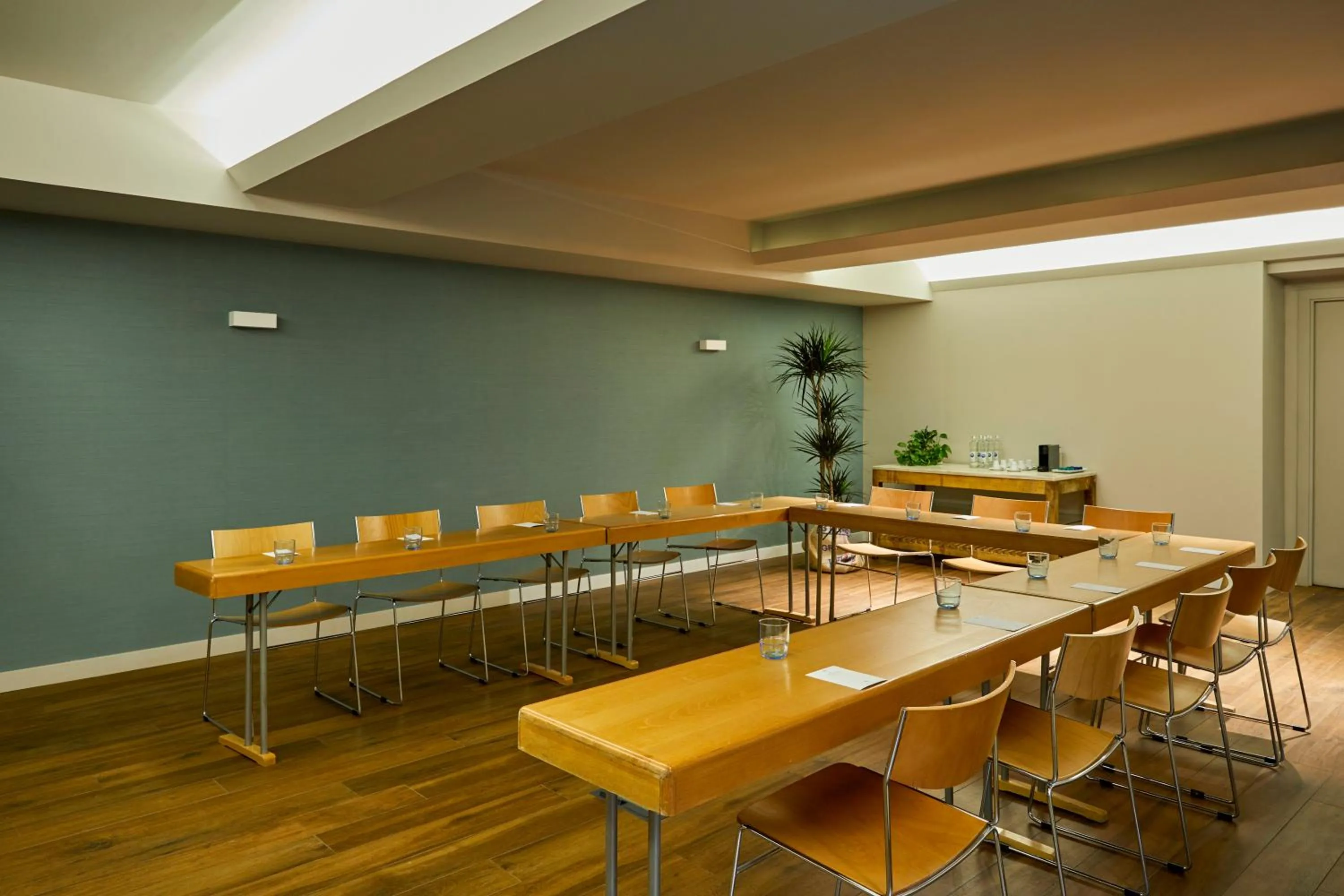 Meeting/conference room in Hotel Indigo Madrid - Princesa by IHG