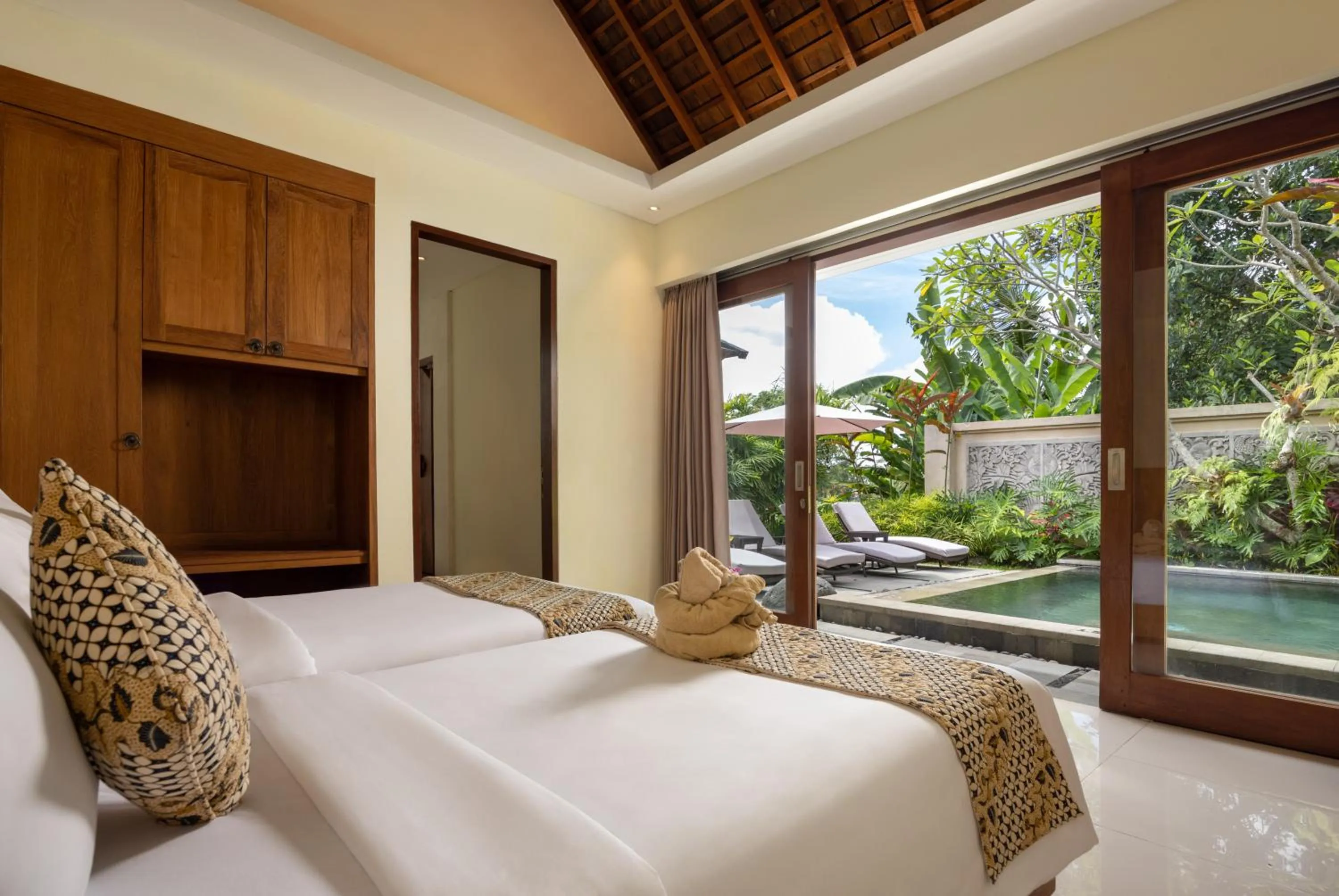 Bed in Anumana Village Ubud