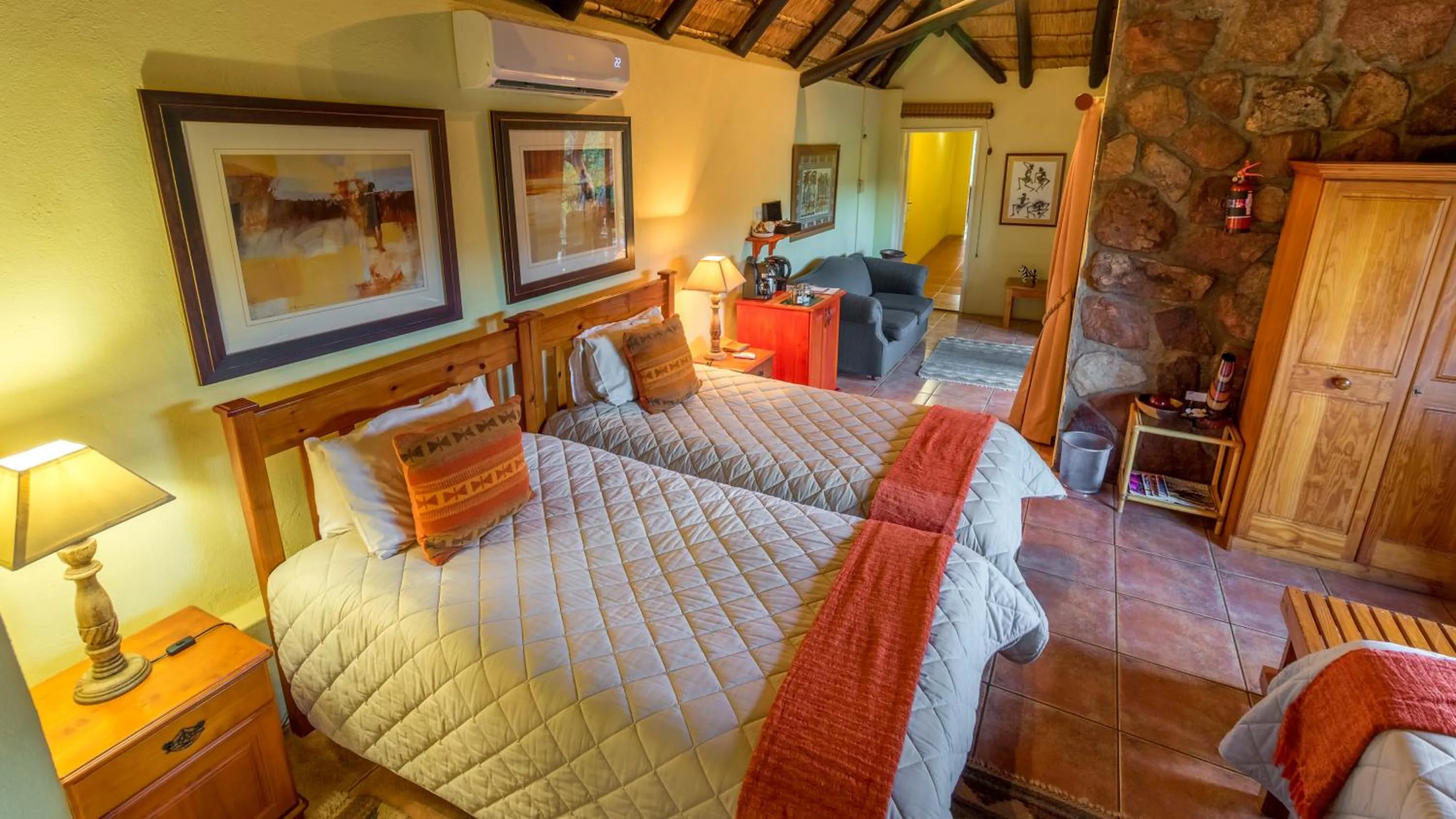 Bed in Iketla Lodge