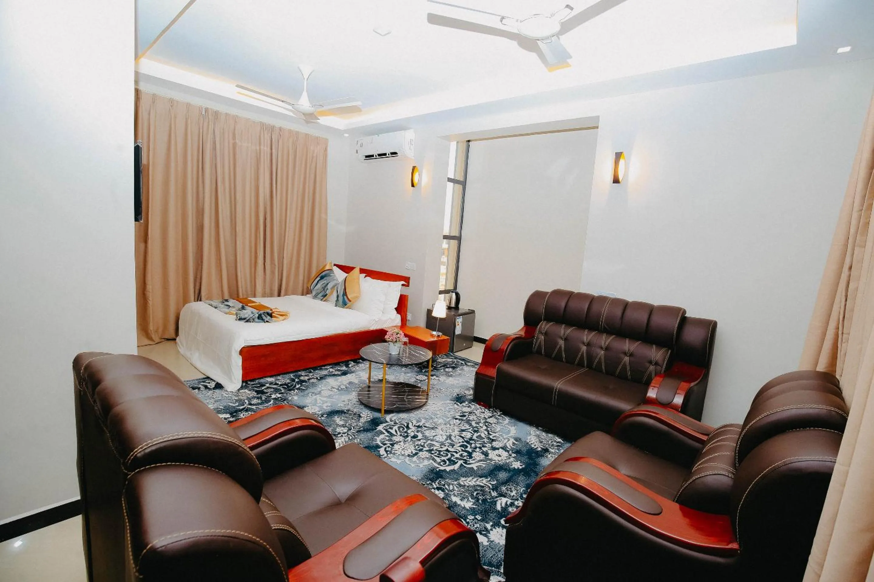 Photo of the whole room in Inoga Luxury Hotel