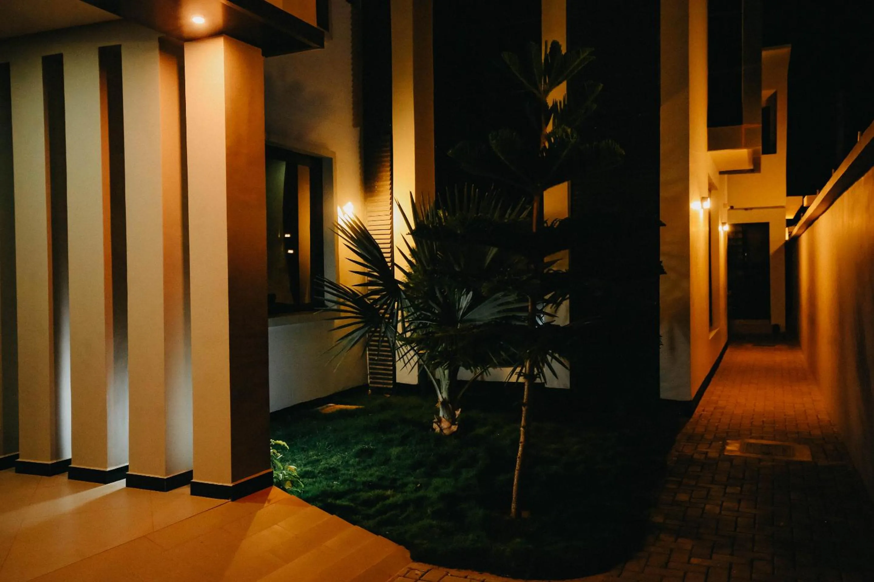 Garden in Inoga Luxury Hotel