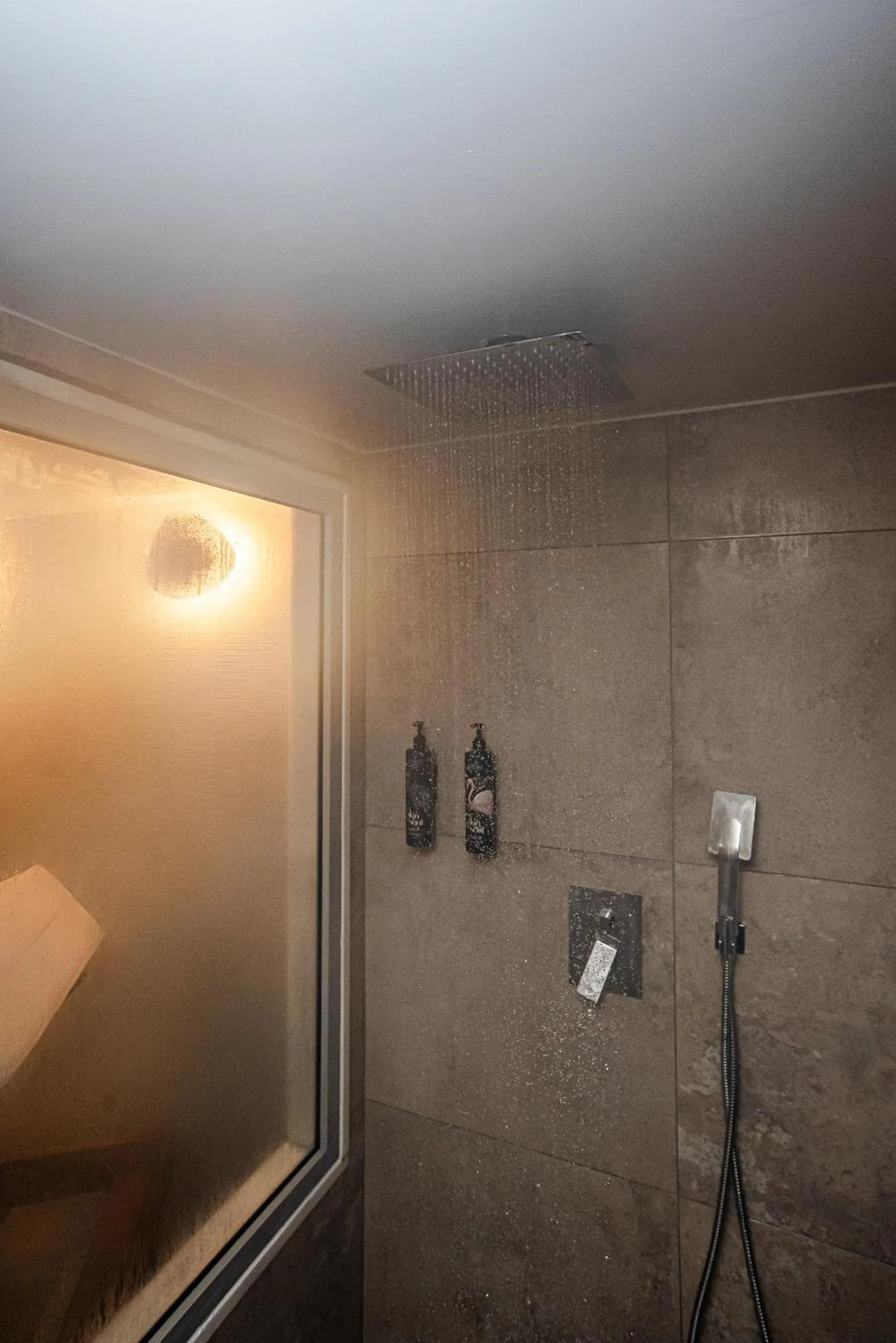 Spa and wellness centre/facilities in White Corner