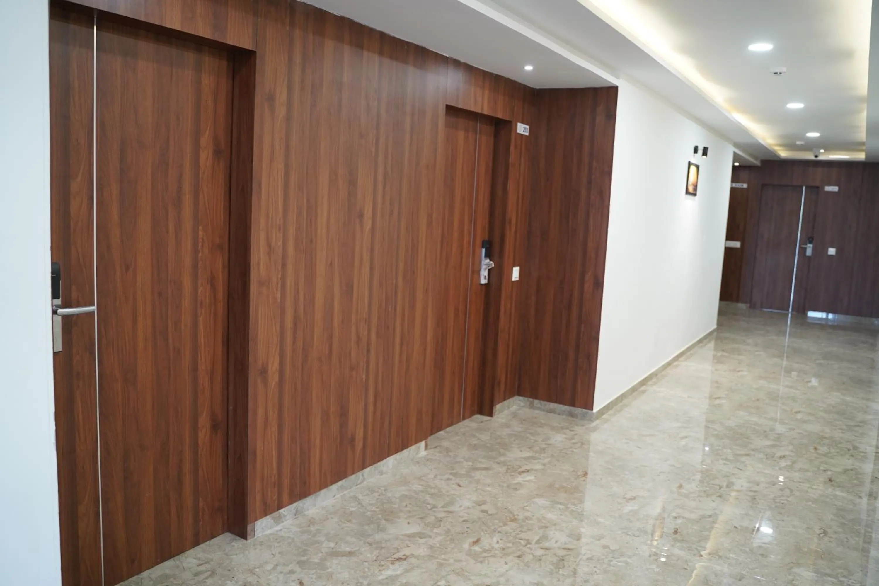 Property building in LEELA BIZOTEL