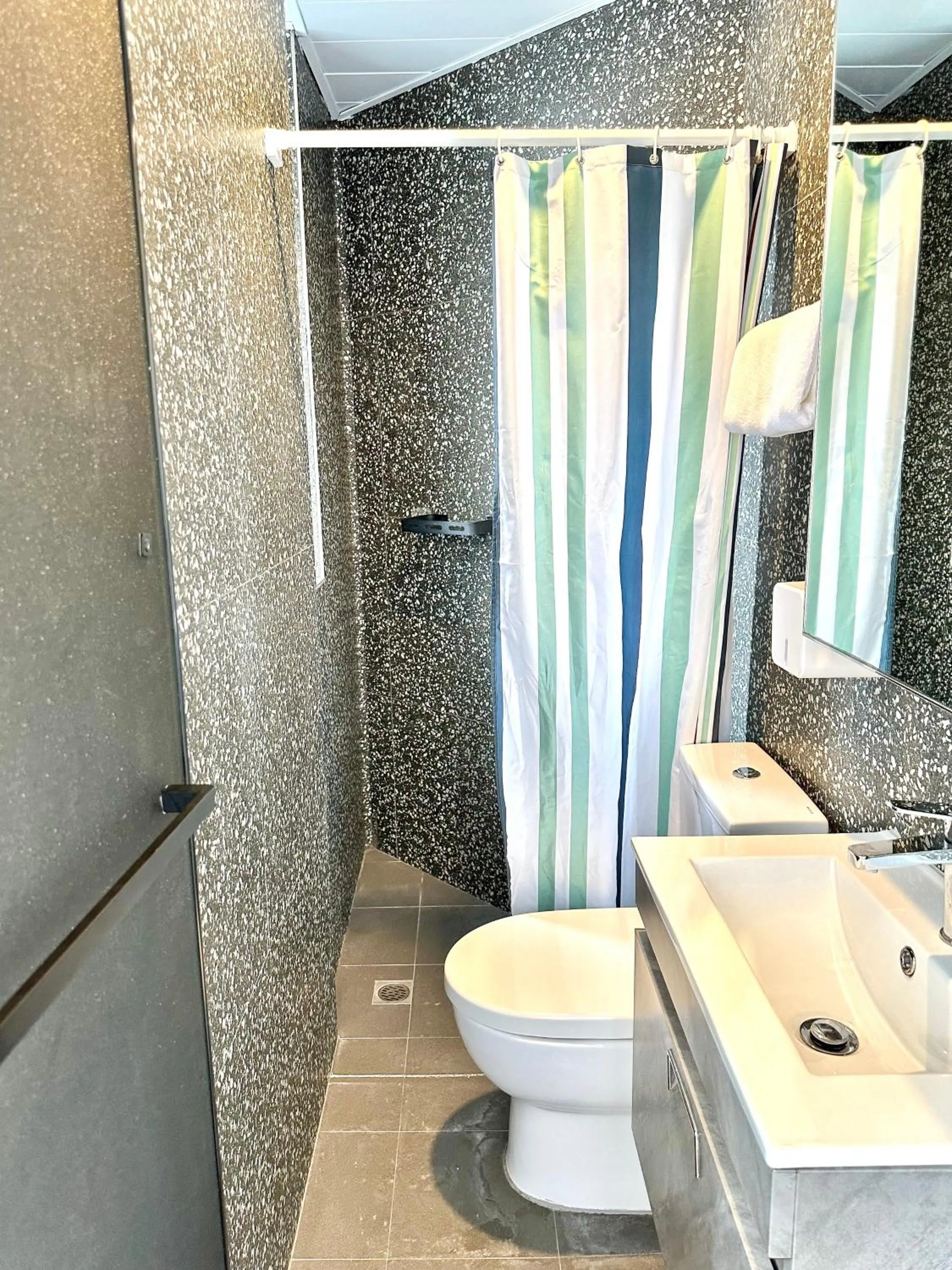 Bathroom in 木居 Woody House