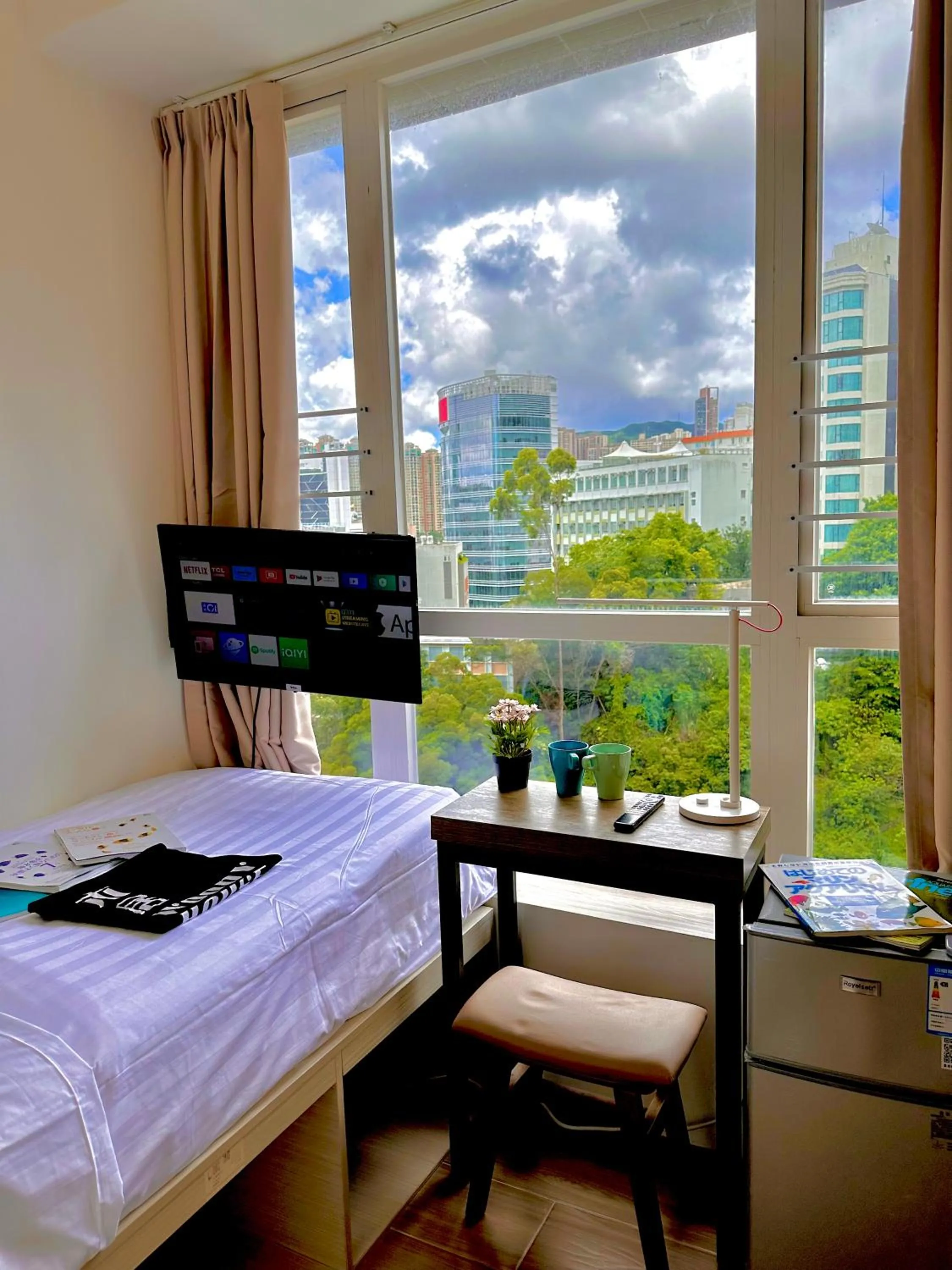 Bedroom, Bed in 木居 Woody House