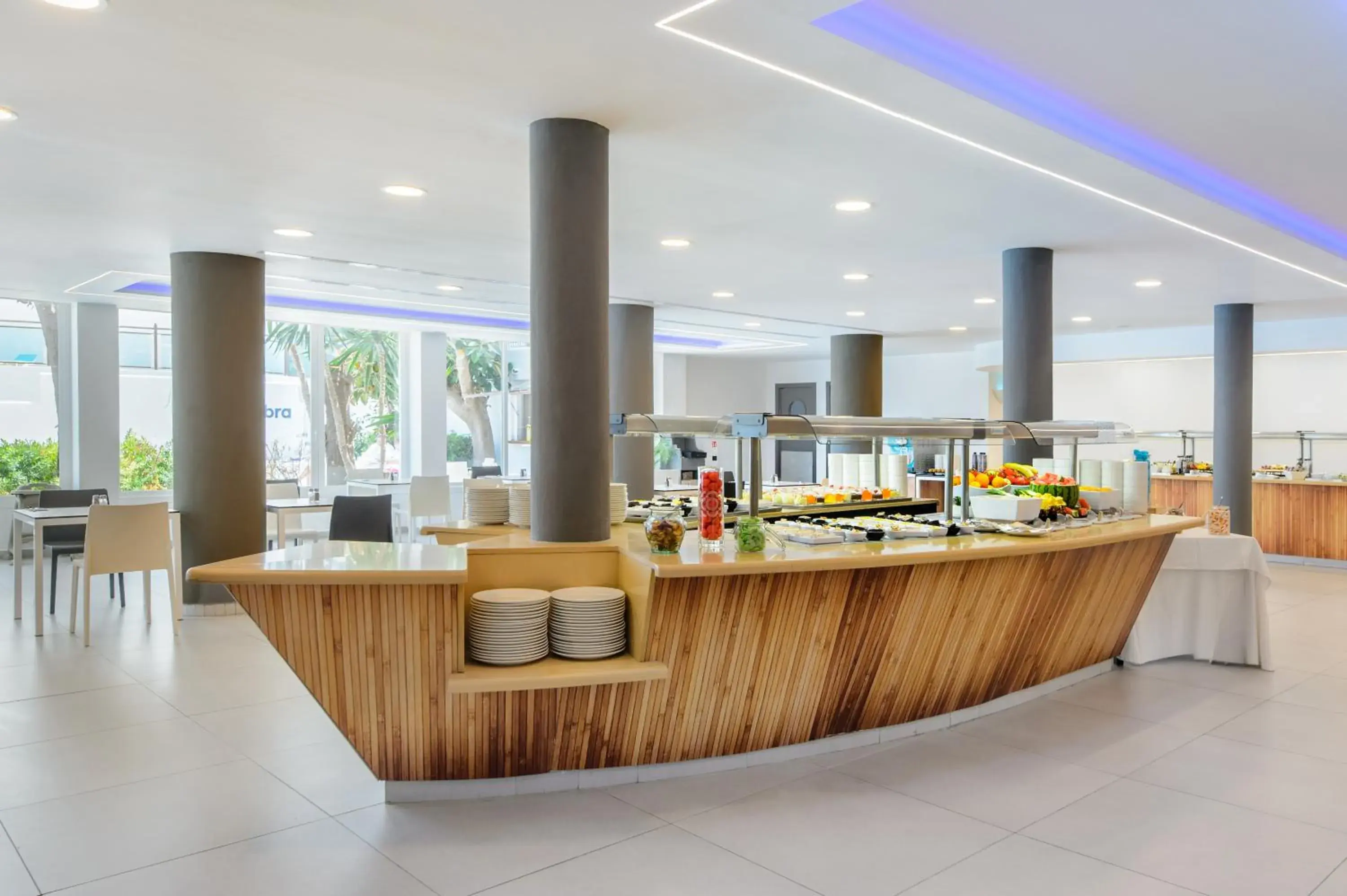 Restaurant/places to eat in Hotel Vibra San Remo Restaurant/places to eat in Hotel Vibra San Remo