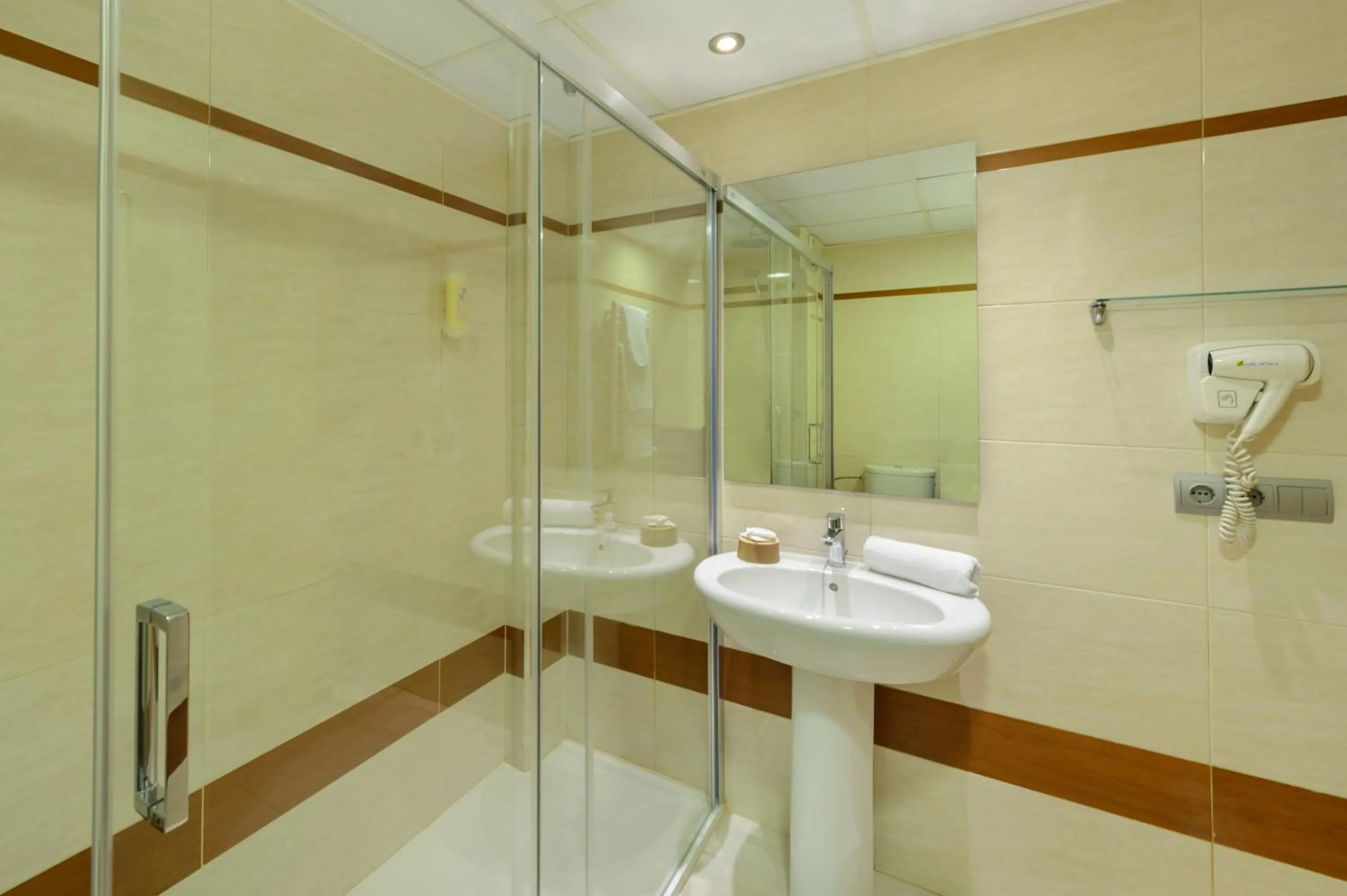 Bathroom in Hotel Vibra San Remo