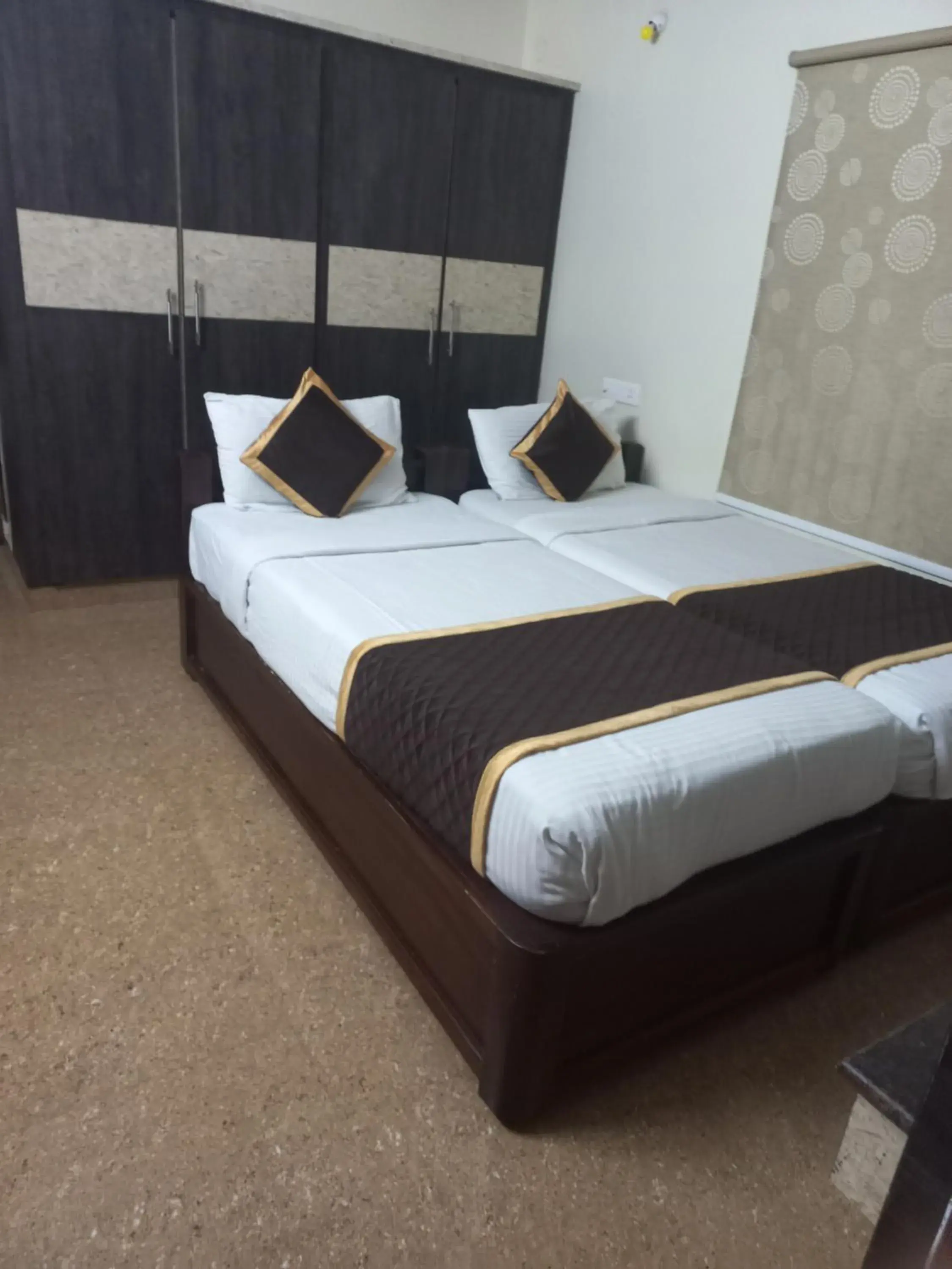 Bed in Bhimas Residency Bed in Bhimas Residency