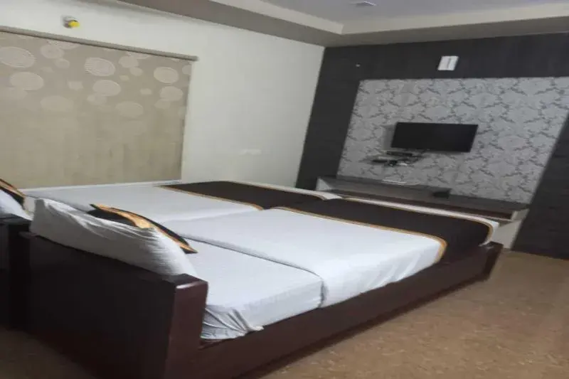 Bed in Bhimas Residency Bed in Bhimas Residency