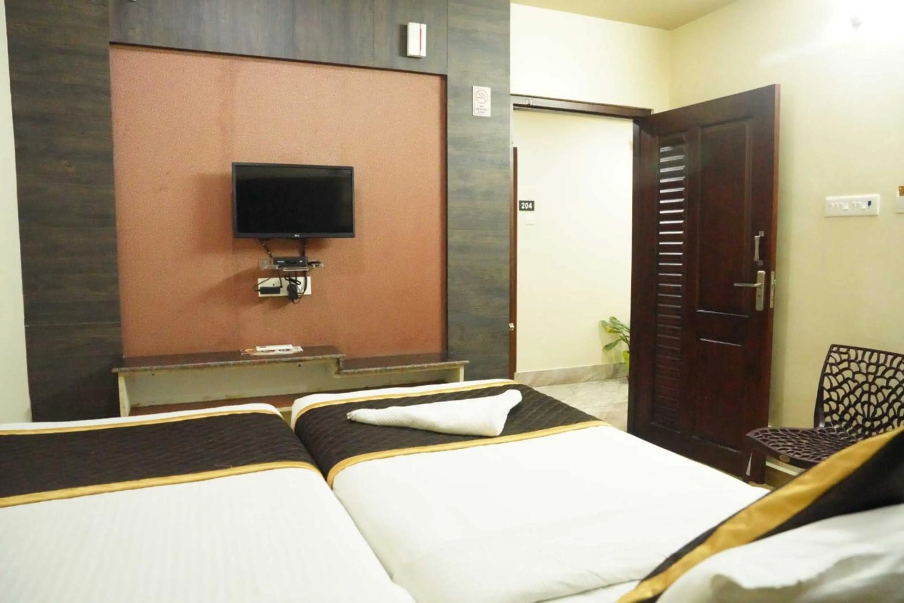 TV and multimedia in Bhimas Residency