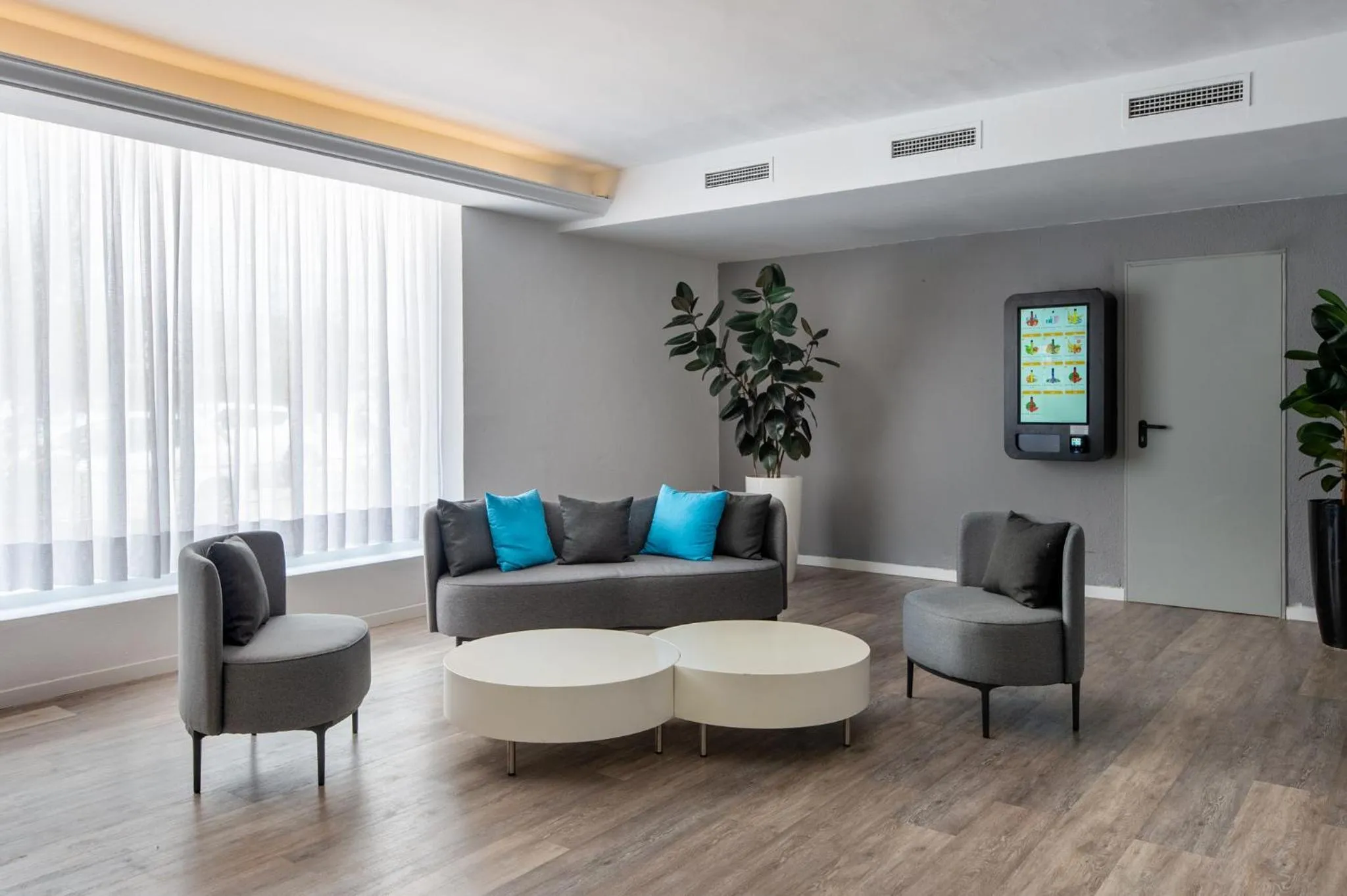 Lobby or reception in Apartamentos Vibra Tivoli