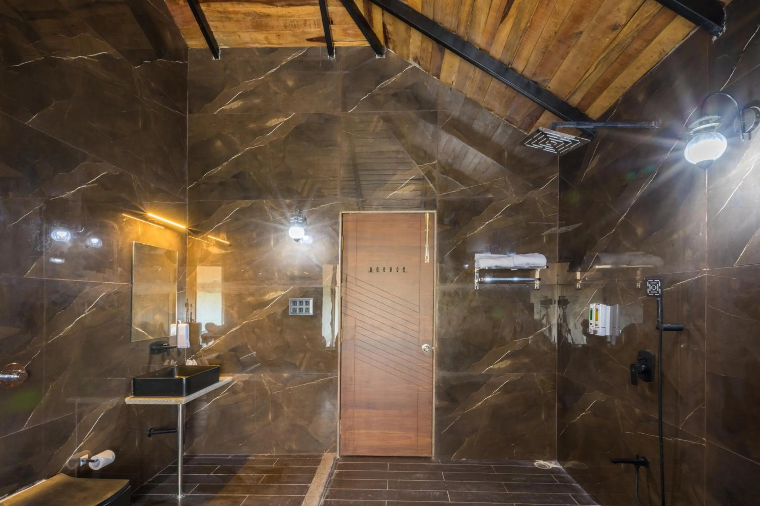 Bathroom in Sterling Padam Pench