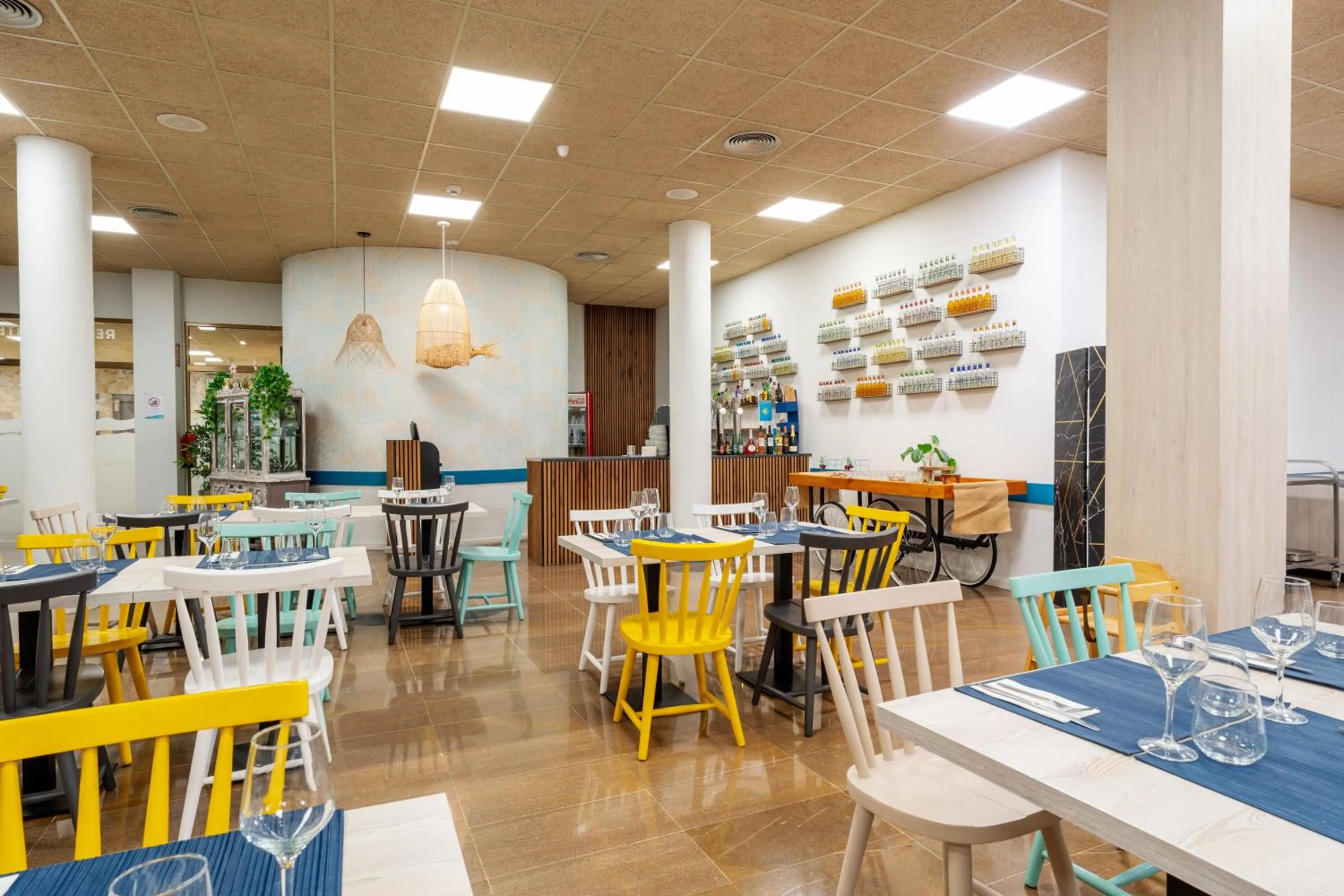 Restaurant/places to eat in Aparthotel Ona Palamós