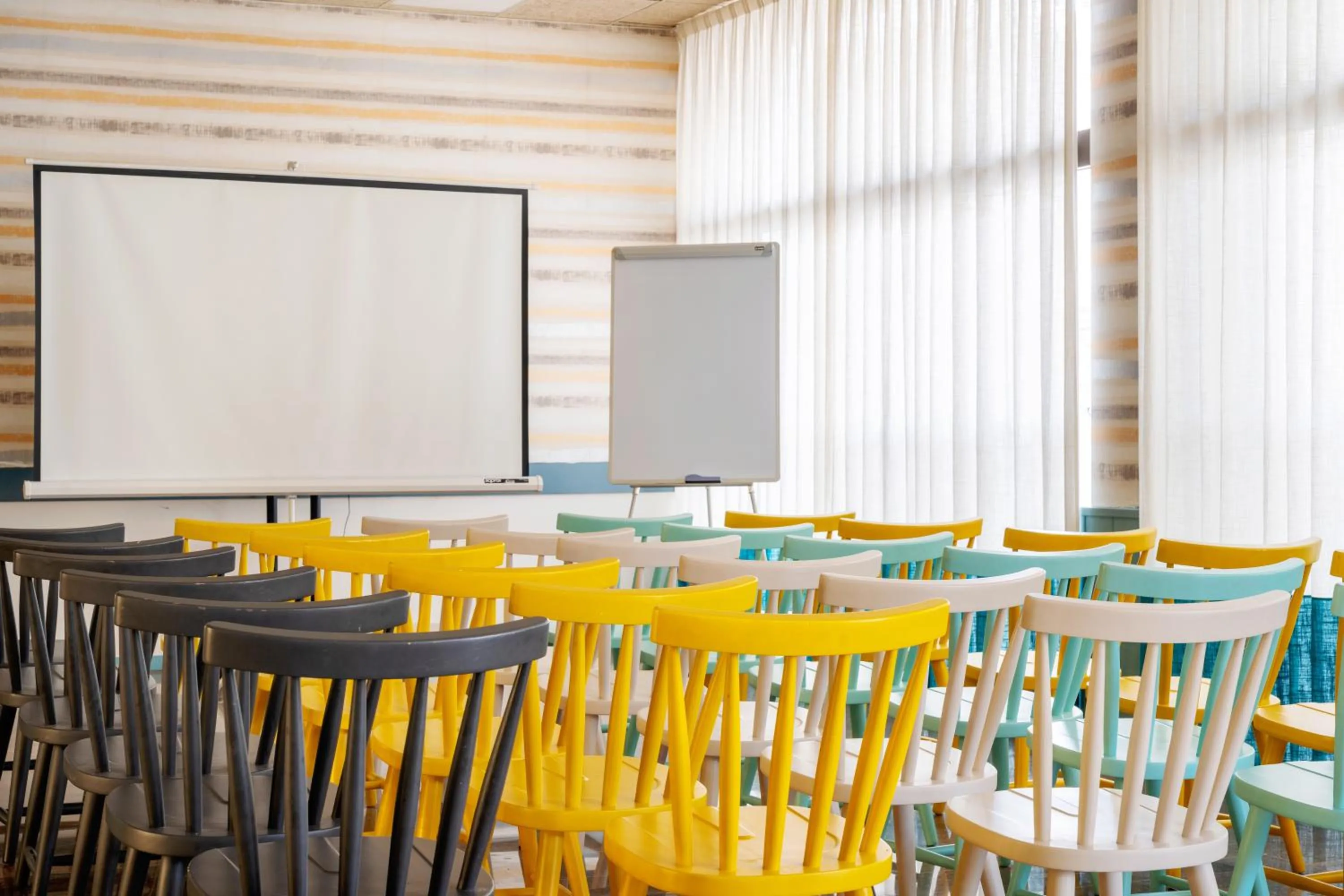 Meeting/conference room in Aparthotel Ona Palamós