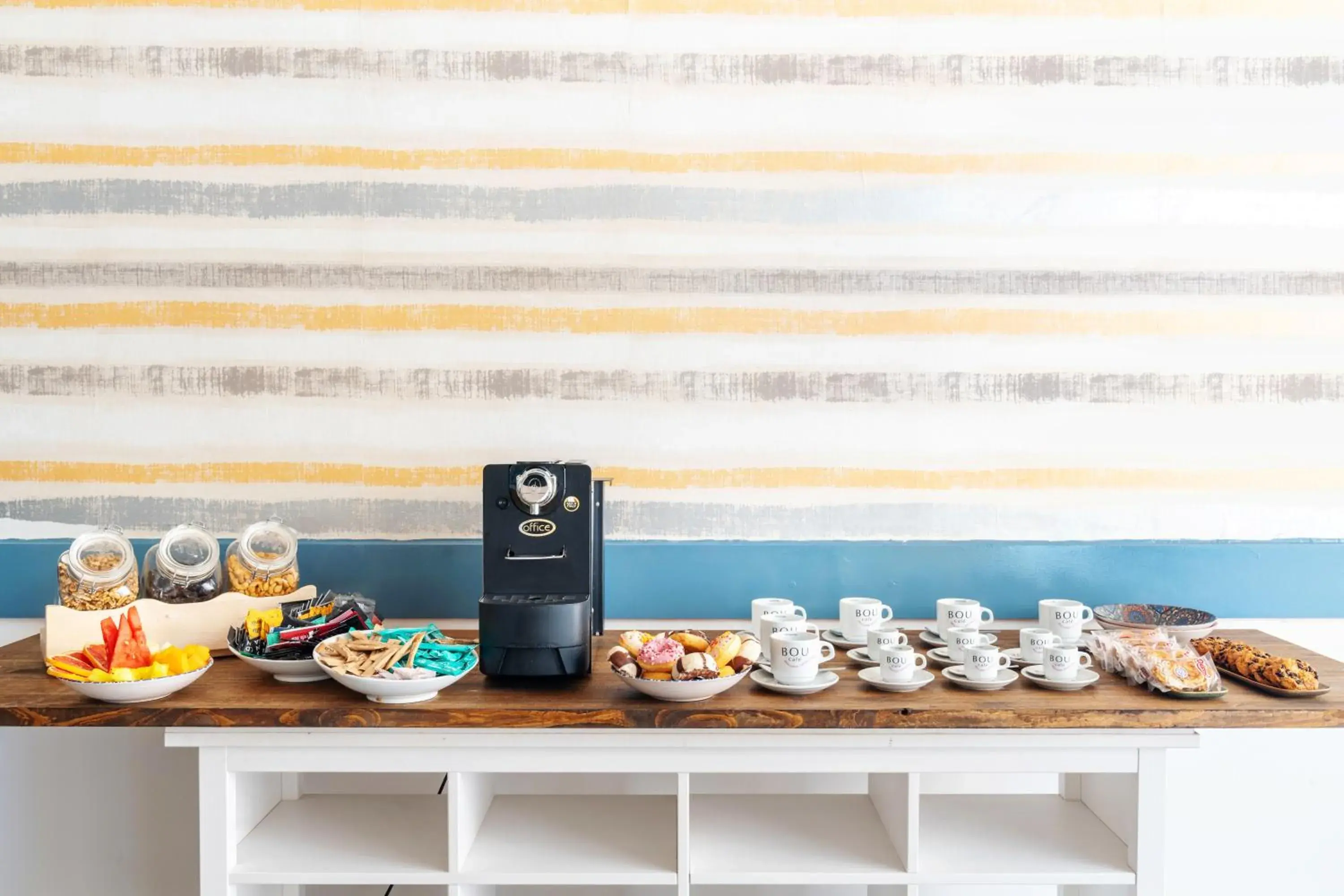 Breakfast in Aparthotel Ona Palamós Breakfast in Aparthotel Ona Palamós