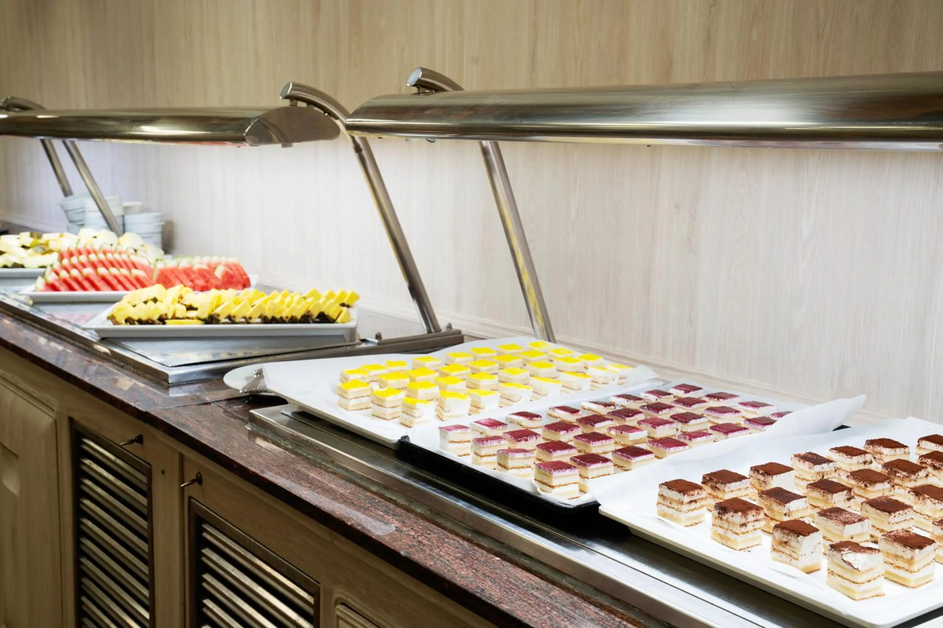 Food in Aparthotel Ona Palamós