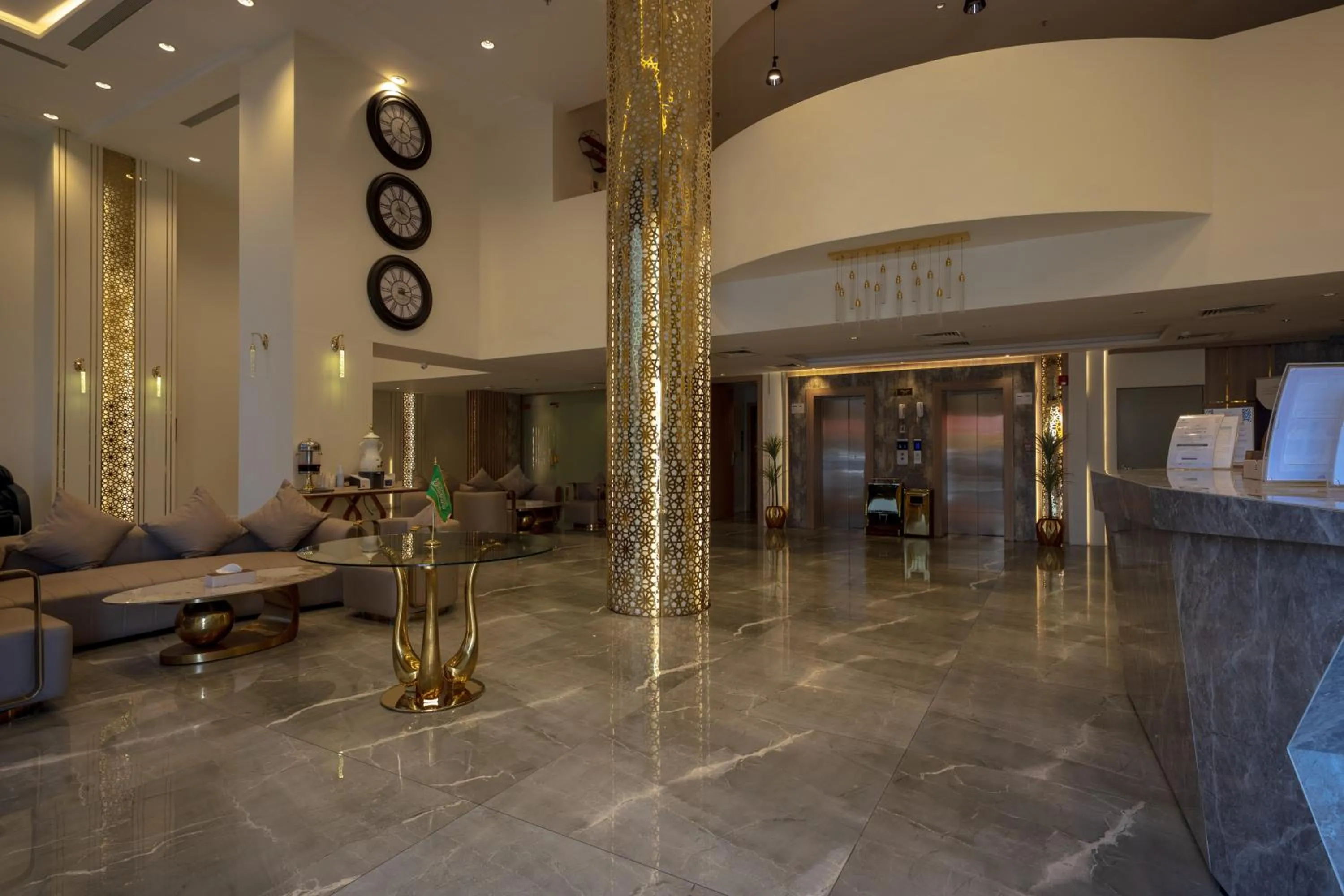 Lobby or reception in Golden New Quraish Hotel Jeddah Modern Golden Hospitality Company