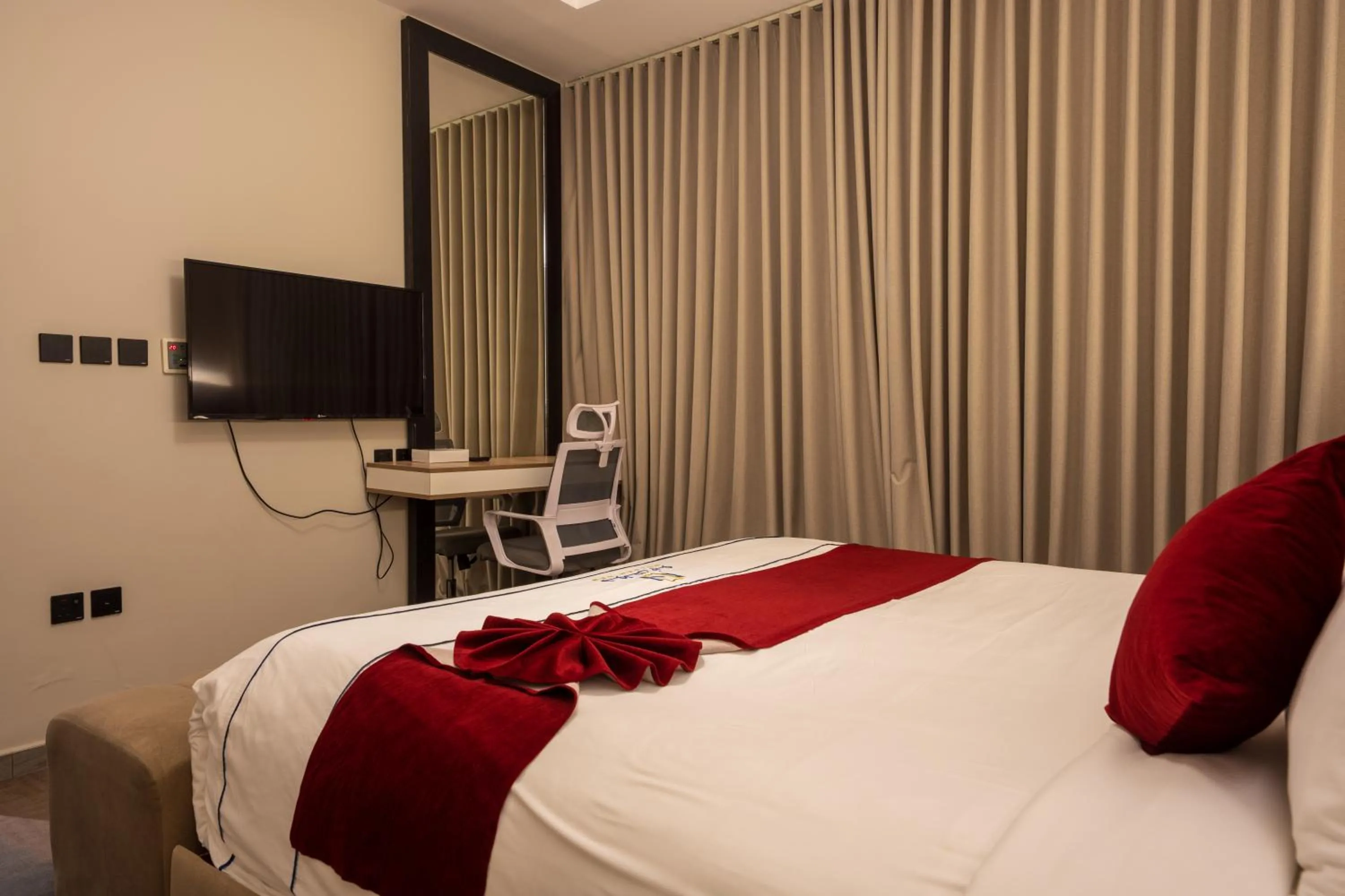 Bed in Golden New Quraish Hotel Jeddah Modern Golden Hospitality Company