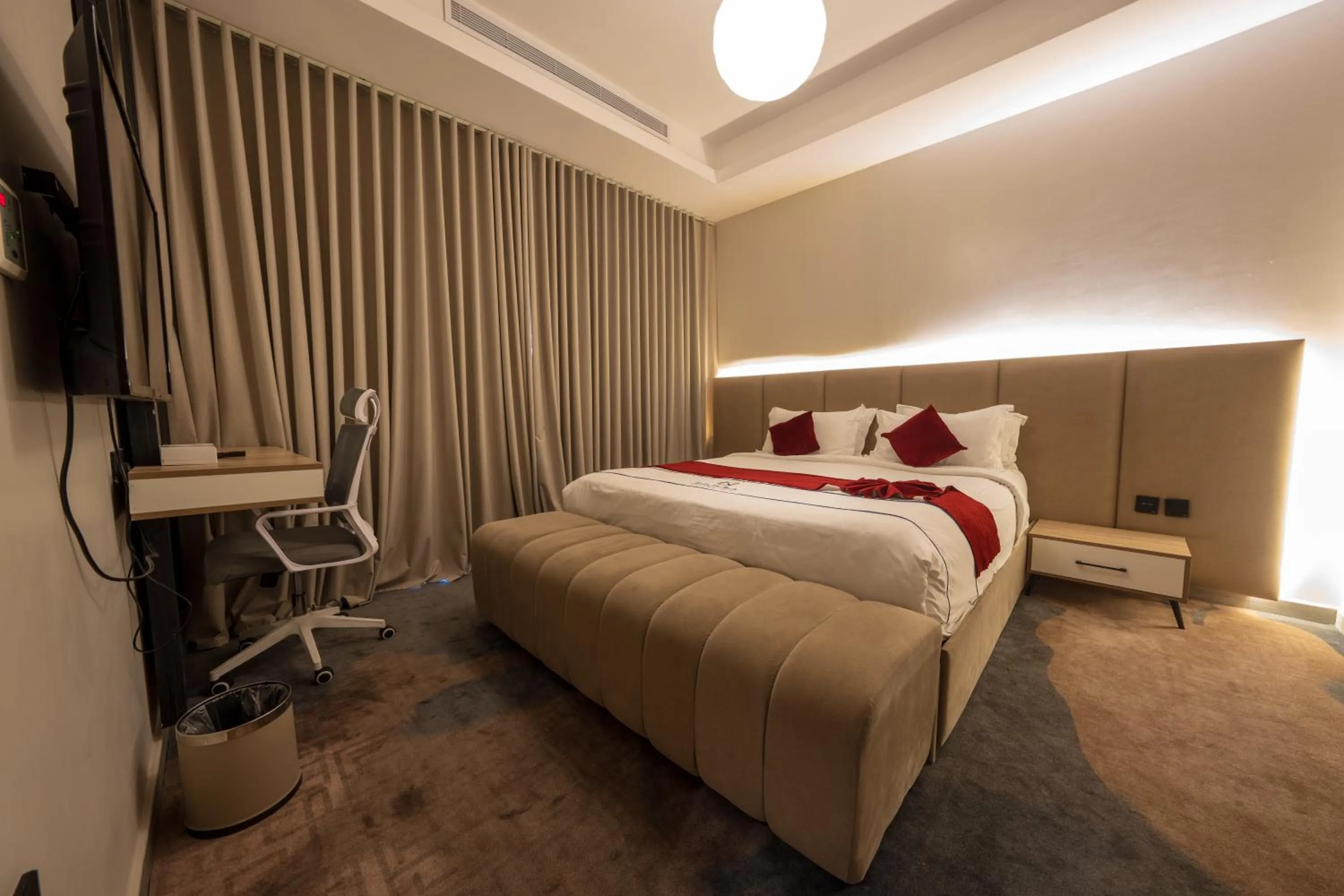 Bed in Golden New Quraish Hotel Jeddah Modern Golden Hospitality Company