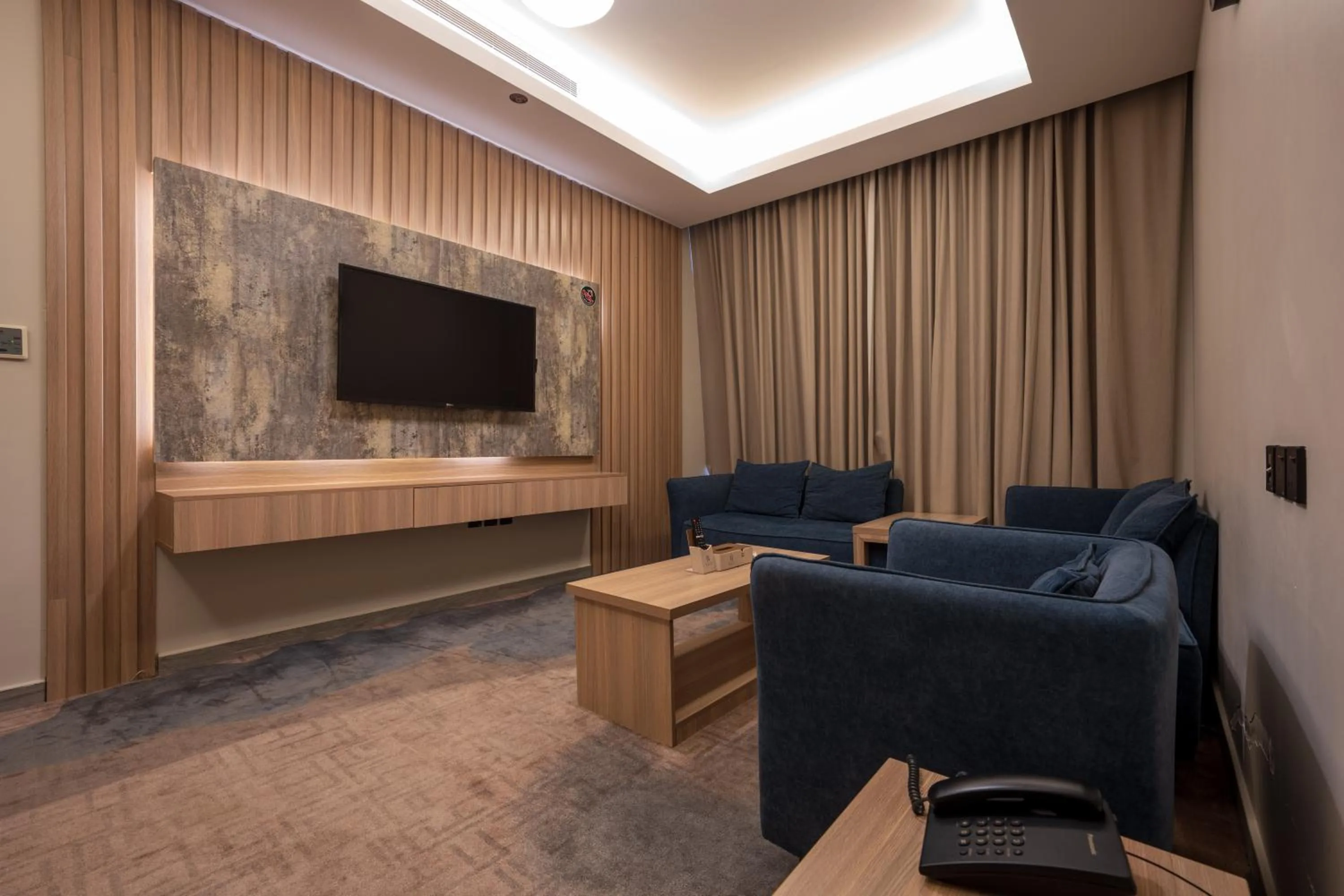 Living room in Golden New Quraish Hotel Jeddah Modern Golden Hospitality Company