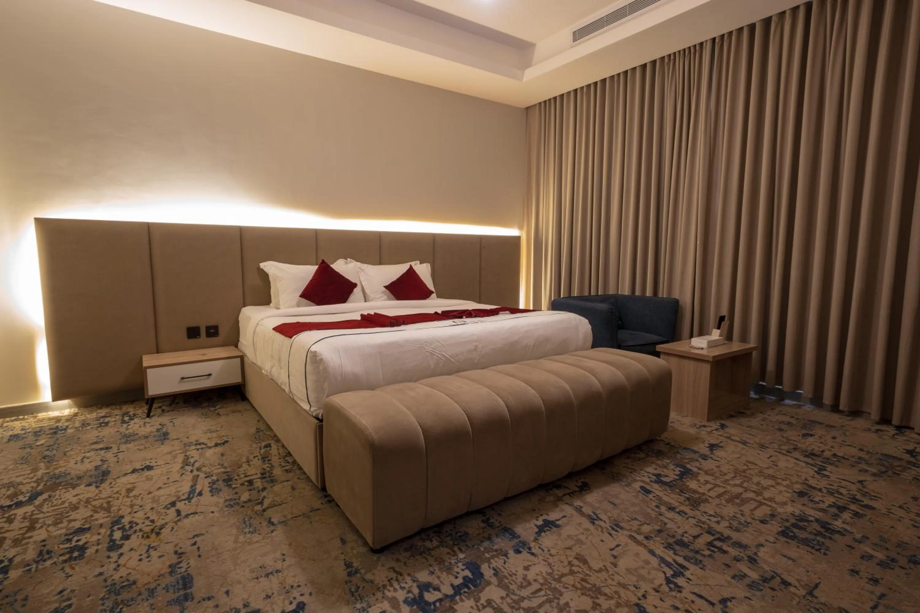 Bed in Golden New Quraish Hotel Jeddah Modern Golden Hospitality Company