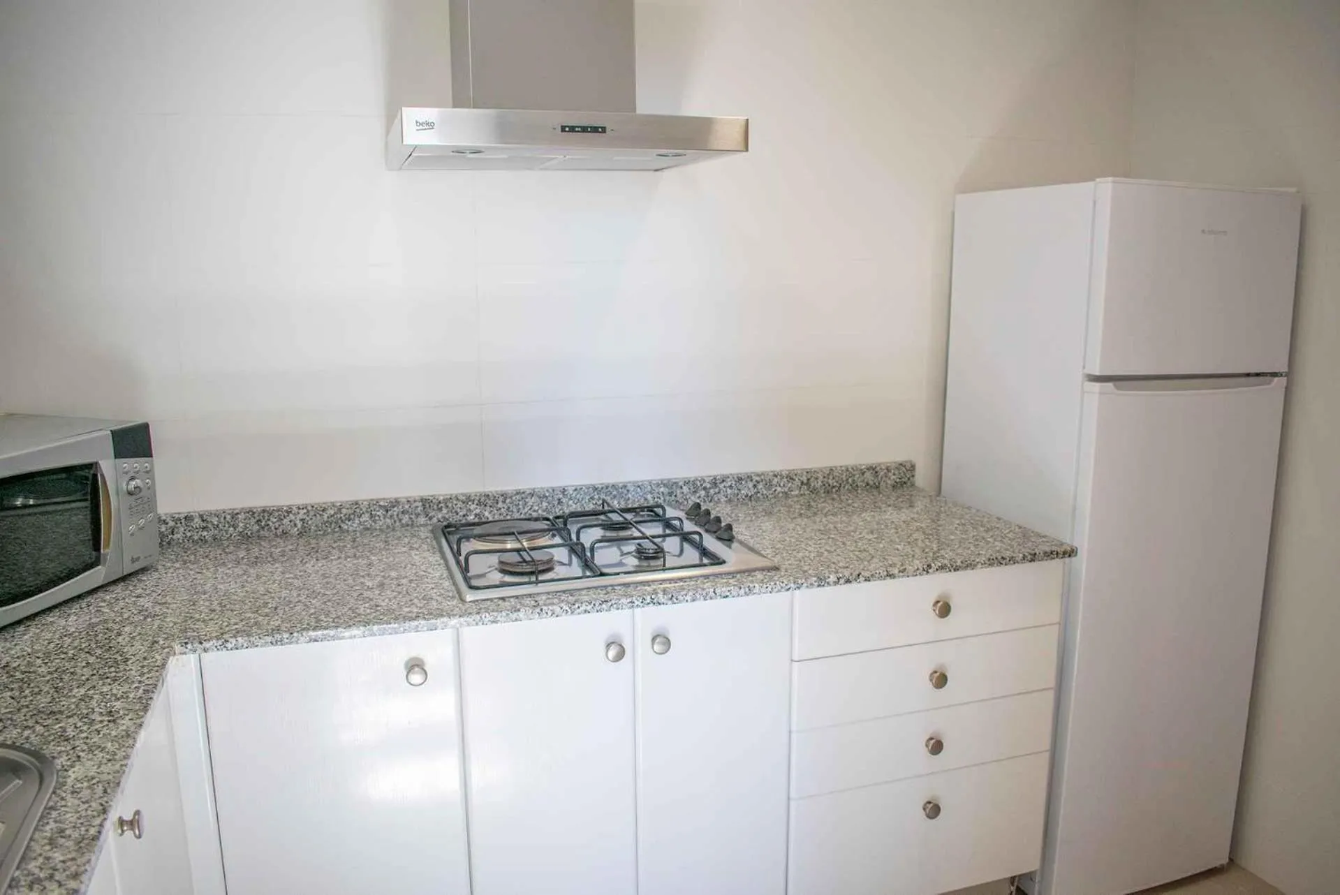 kitchen in Apartamentos Michel Angelo Benidorm