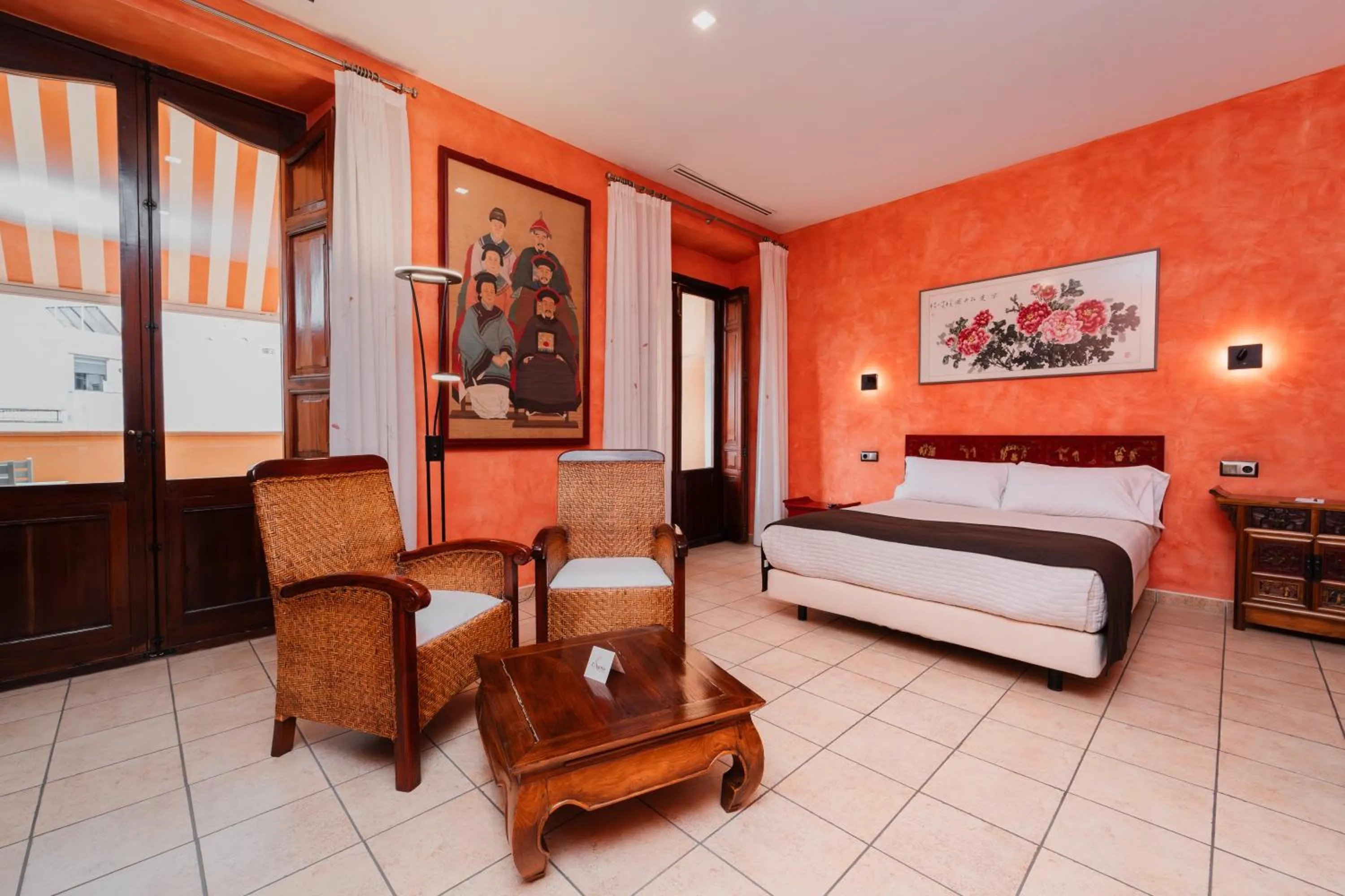 Bed in L'Agora Hotel