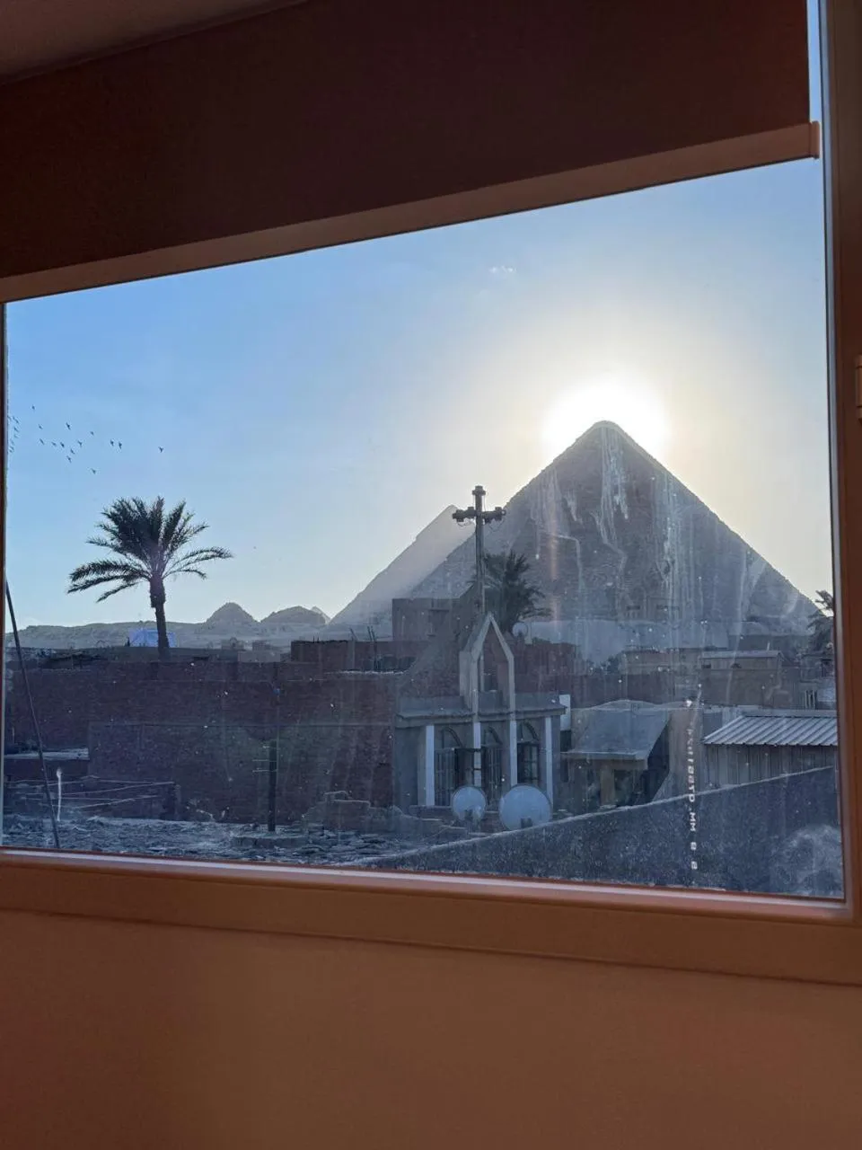 Osiris pyramids view inn