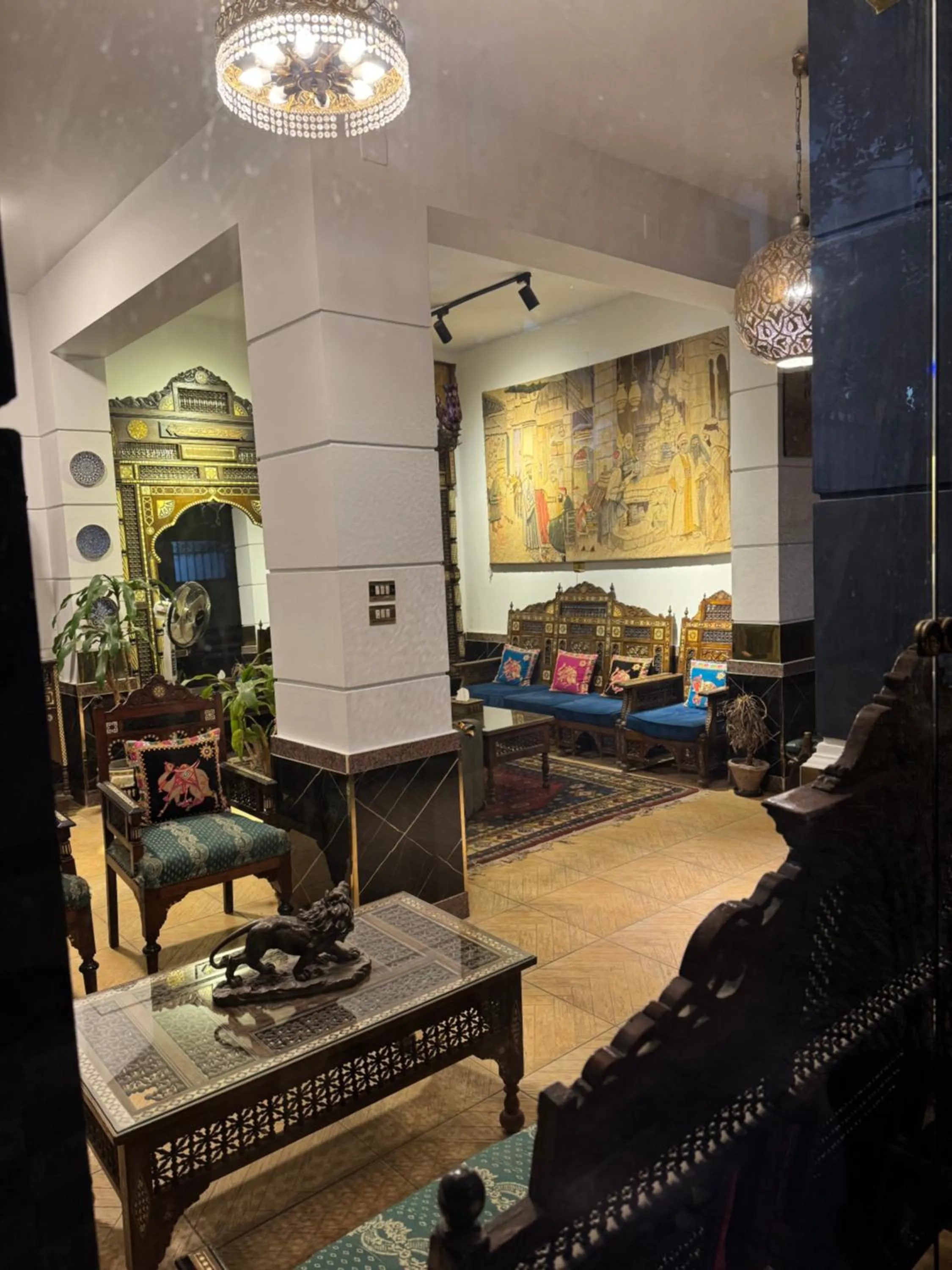 Osiris pyramids view inn