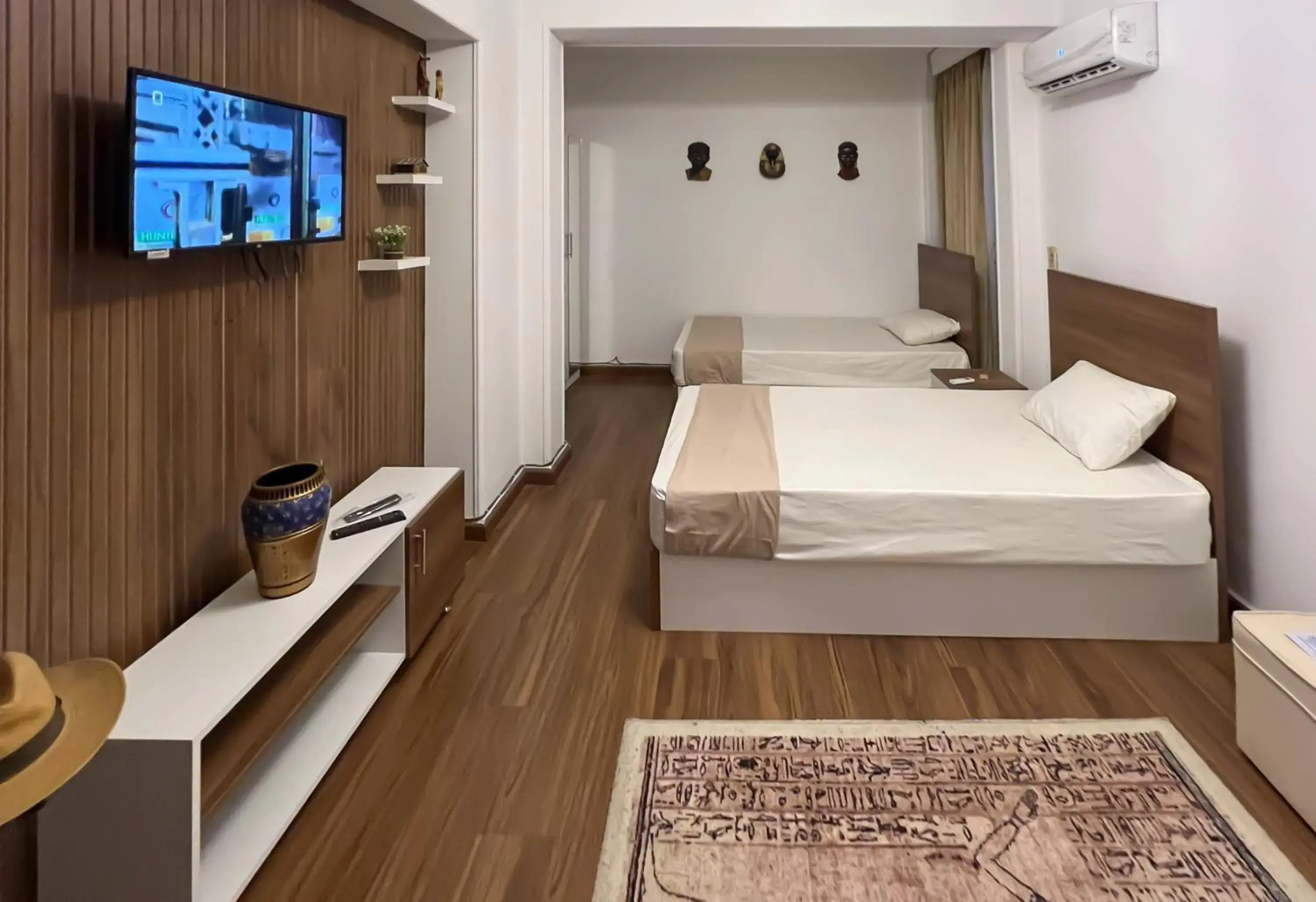 Deluxe Room (2 Adults + 1 Child) in Osiris pyramids view inn Deluxe Room (2 Adults + 1 Child) in Osiris pyramids view inn