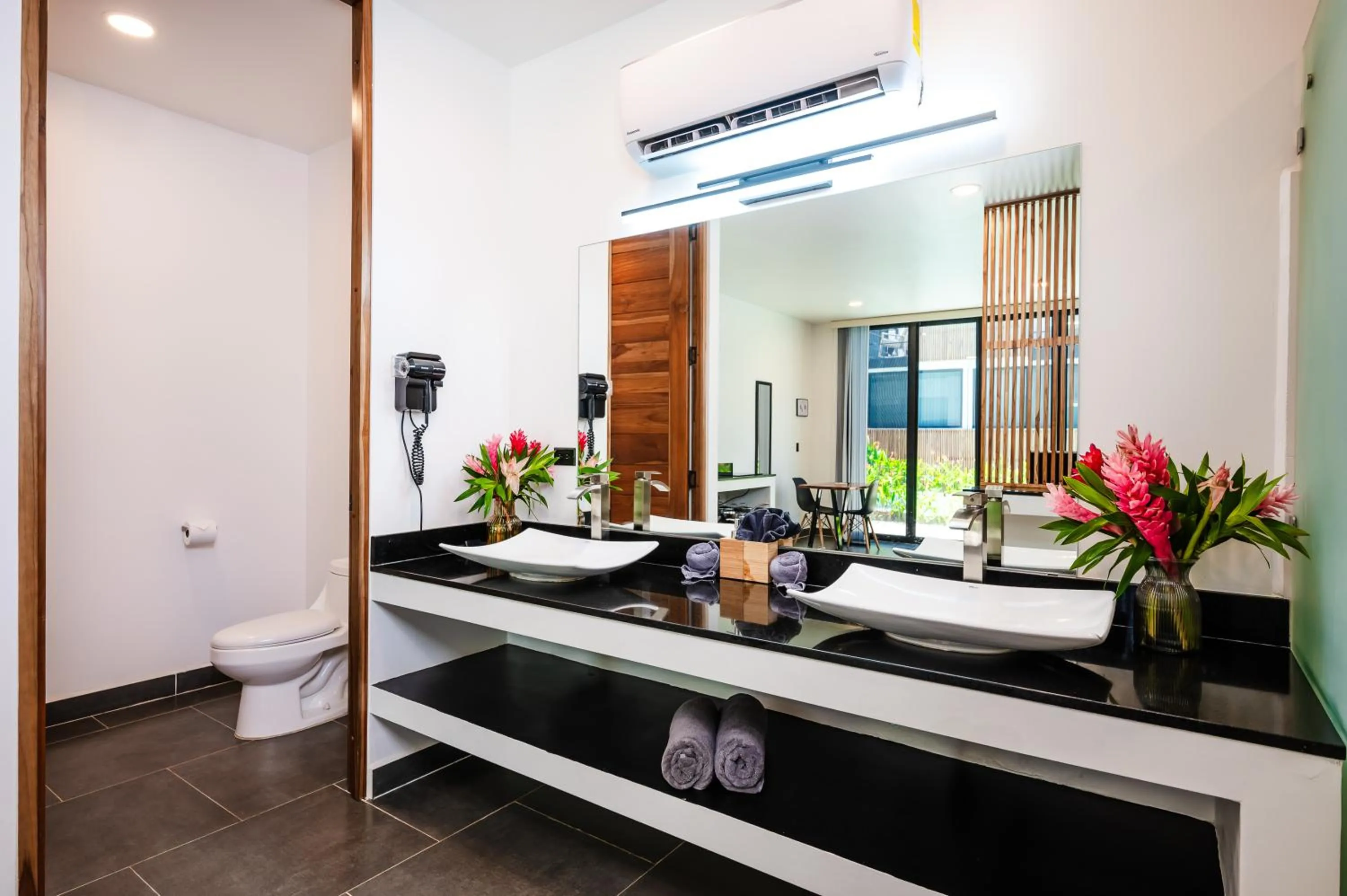 Bathroom in House of Nomad - Adults only