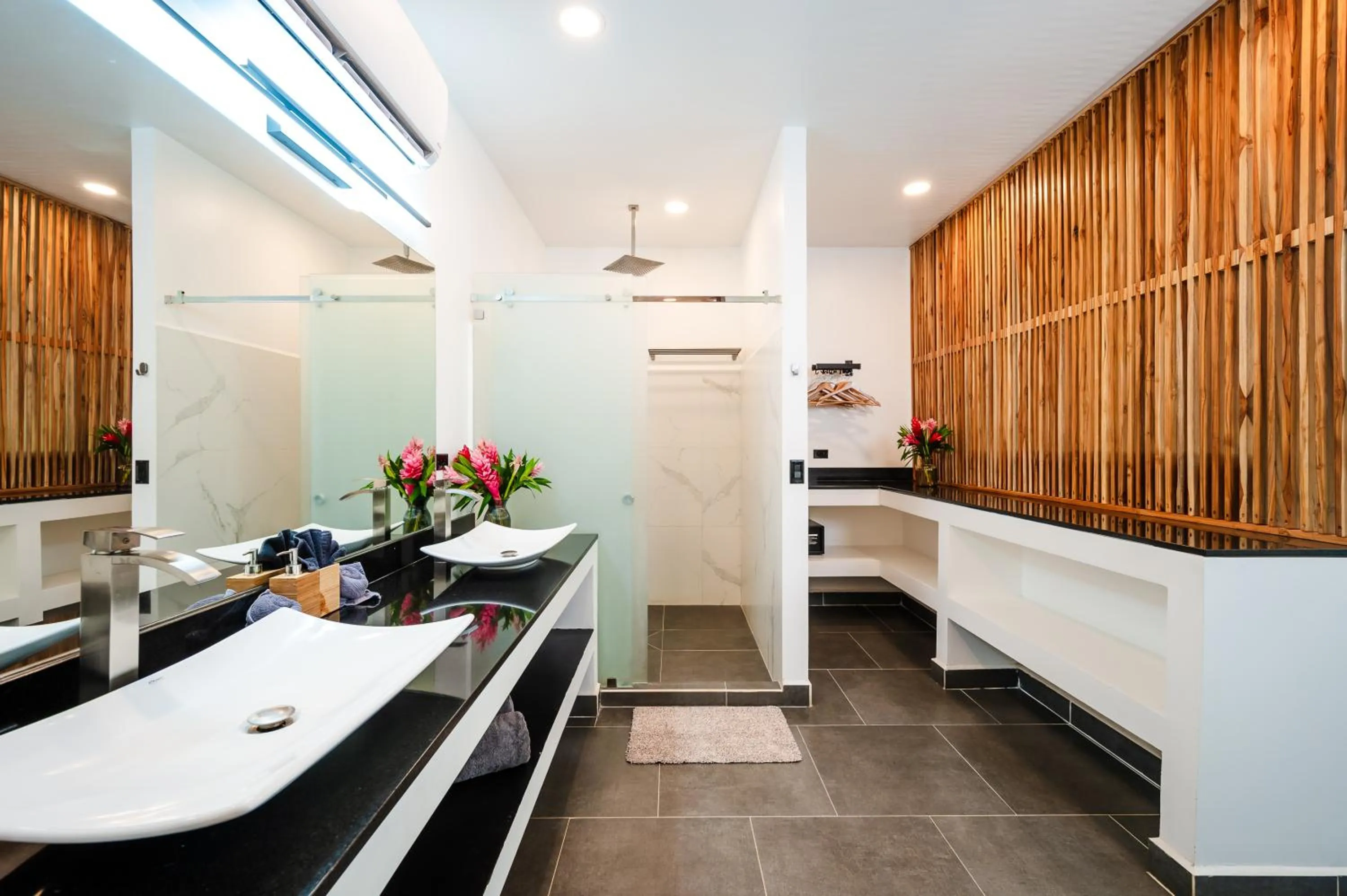 Bathroom in House of Nomad - Adults only