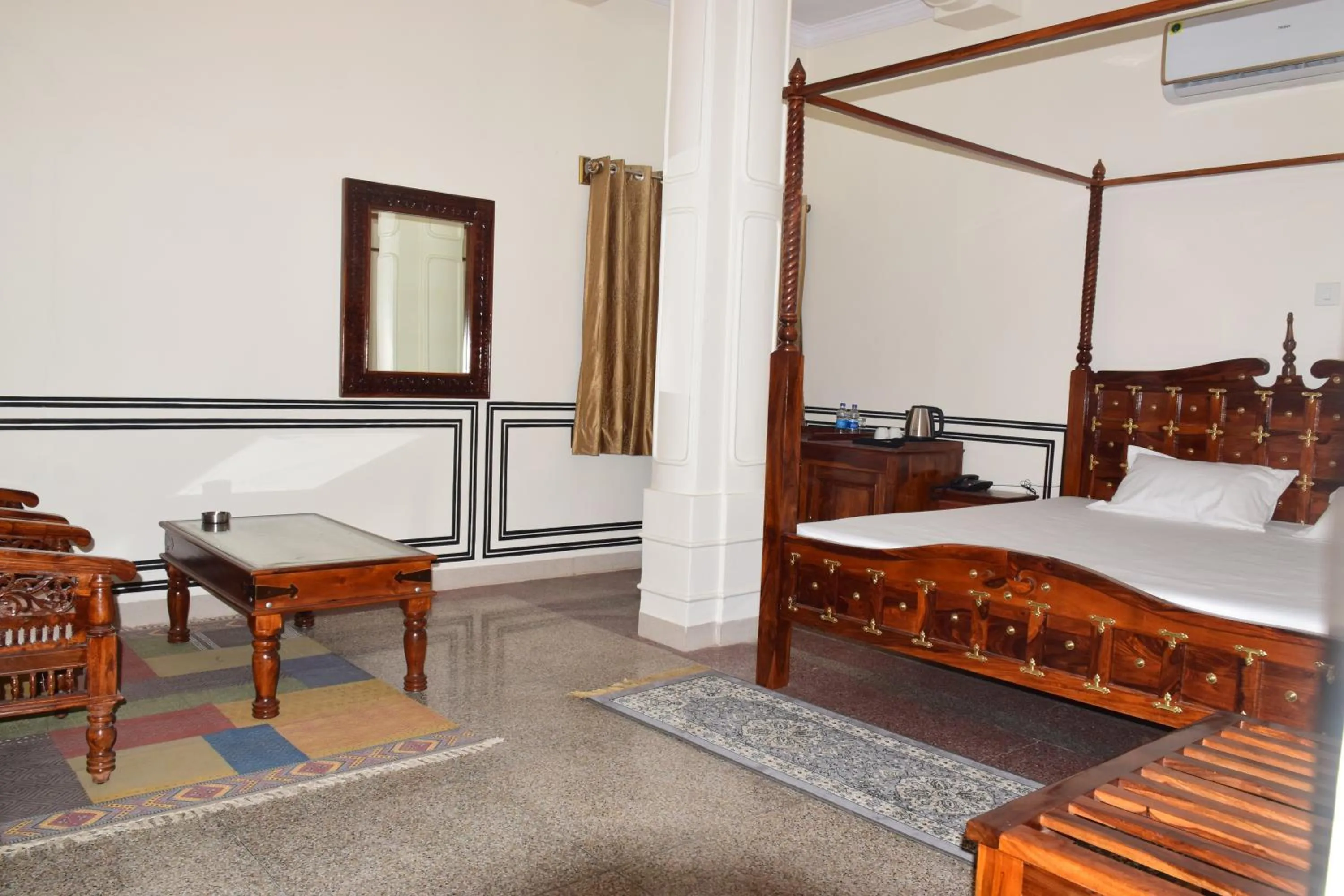 Photo of the whole room, Bed in Hotel MSD Niwas