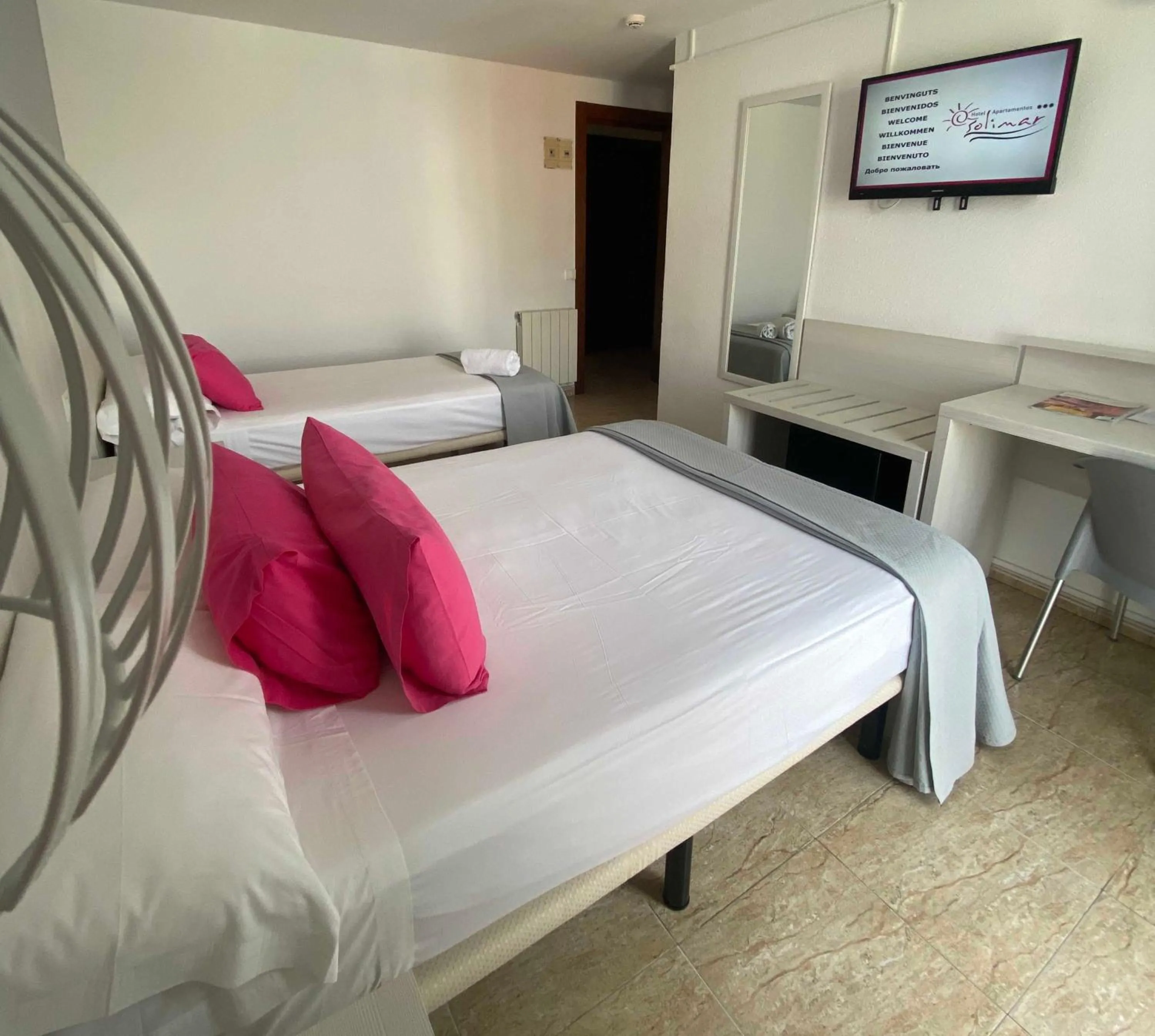 Bedroom, Bed in Hotel Apartamentos Solimar